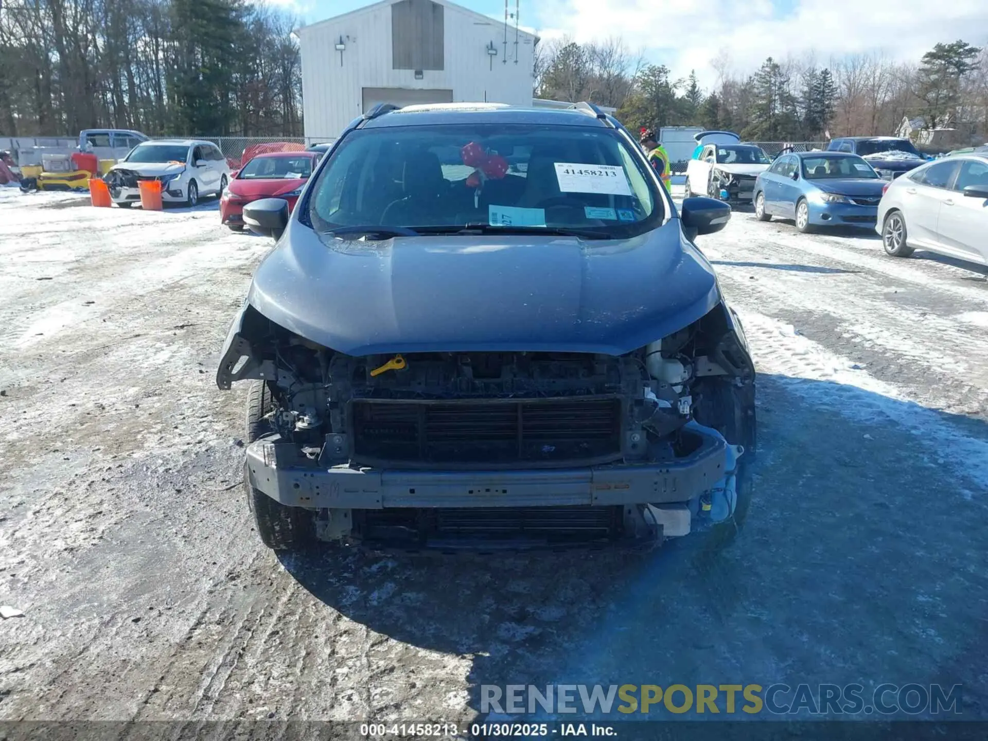12 fotografías del automóvil dañado MAJ3S2GE2KC284744 FORD ECOSPORT 2019