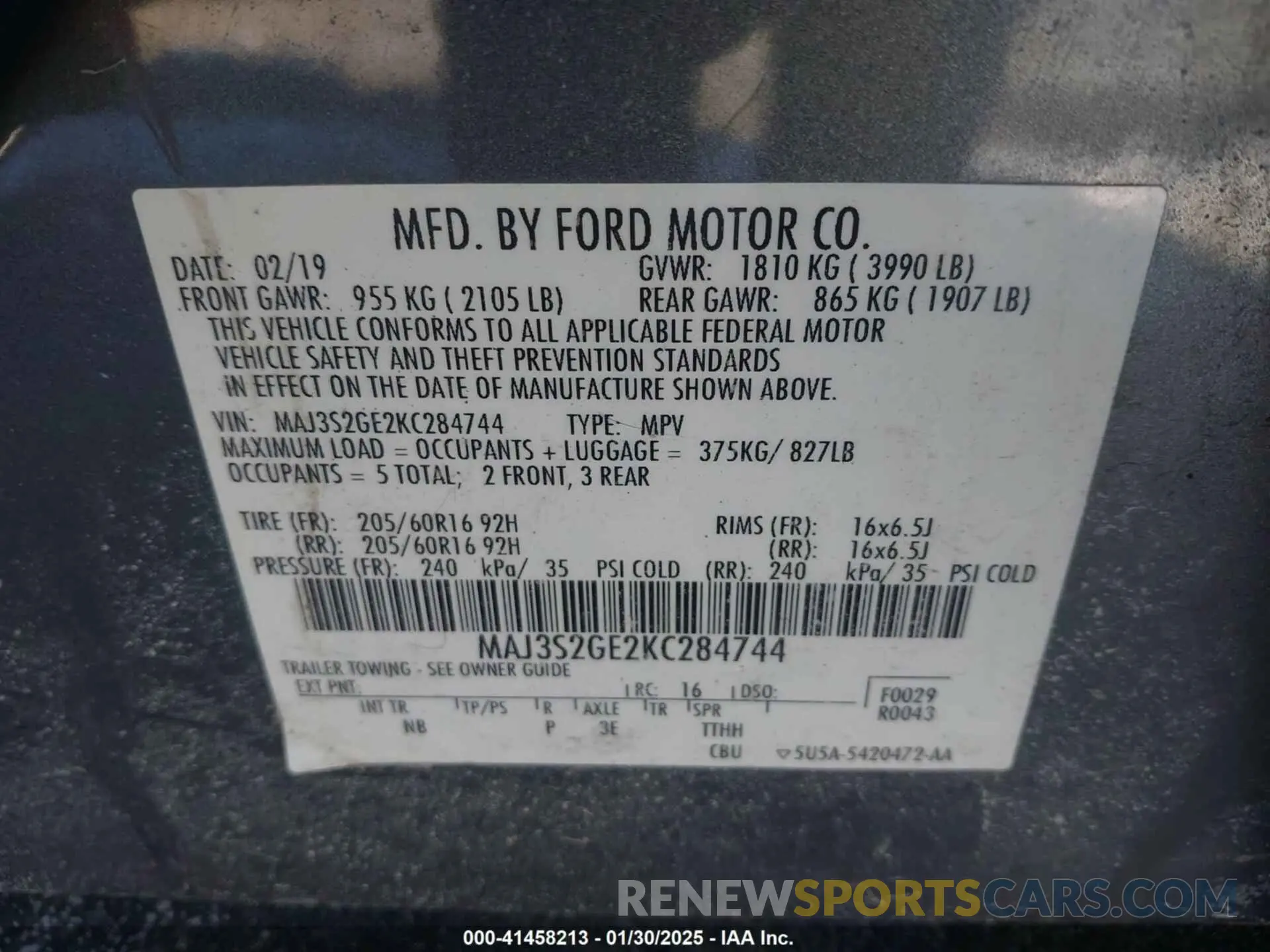 9 fotografías del automóvil dañado MAJ3S2GE2KC284744 FORD ECOSPORT 2019