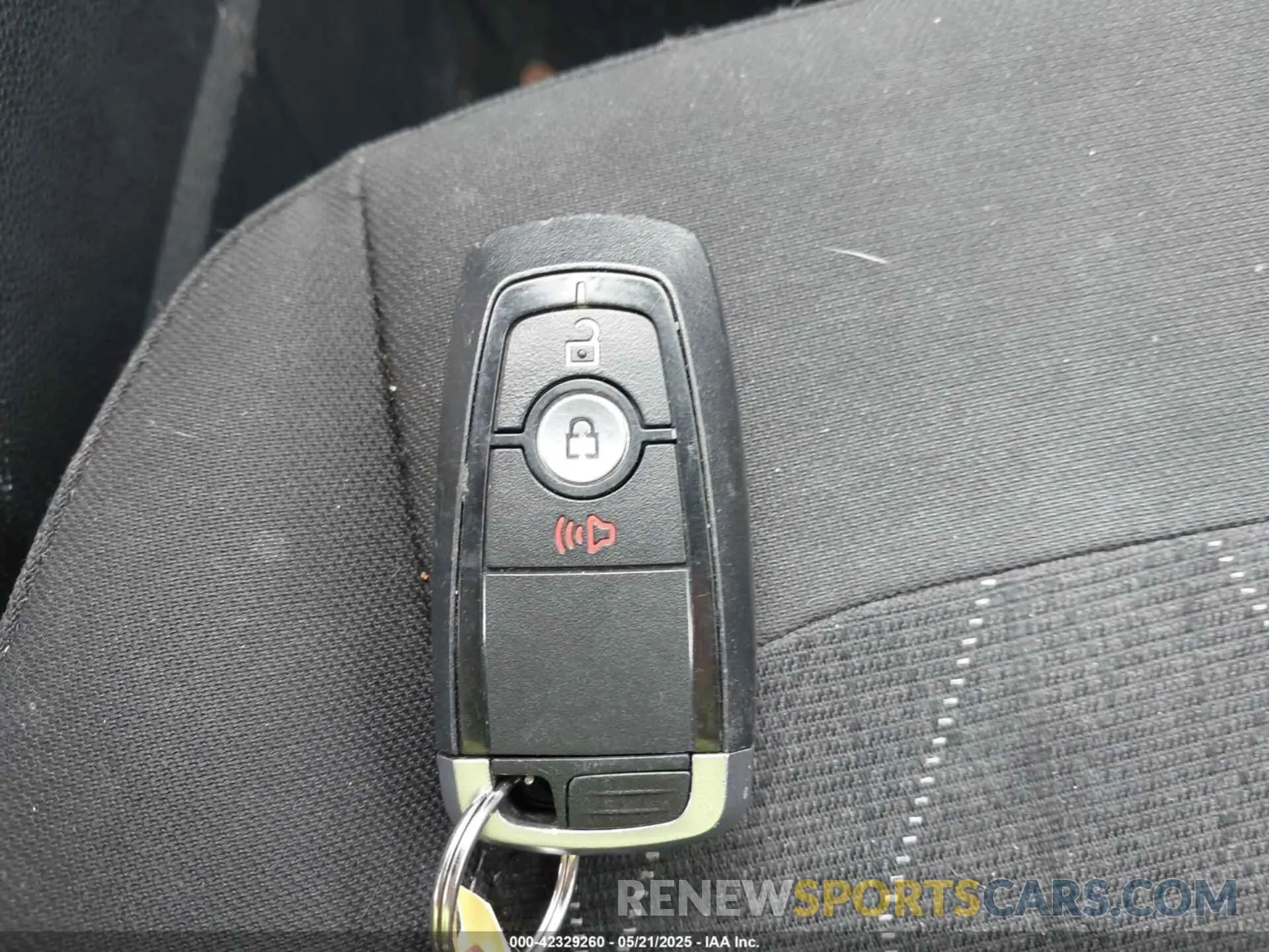 11 fotografías del automóvil dañado MAJ3S2GE2KC288289 FORD ECOSPORT 2019