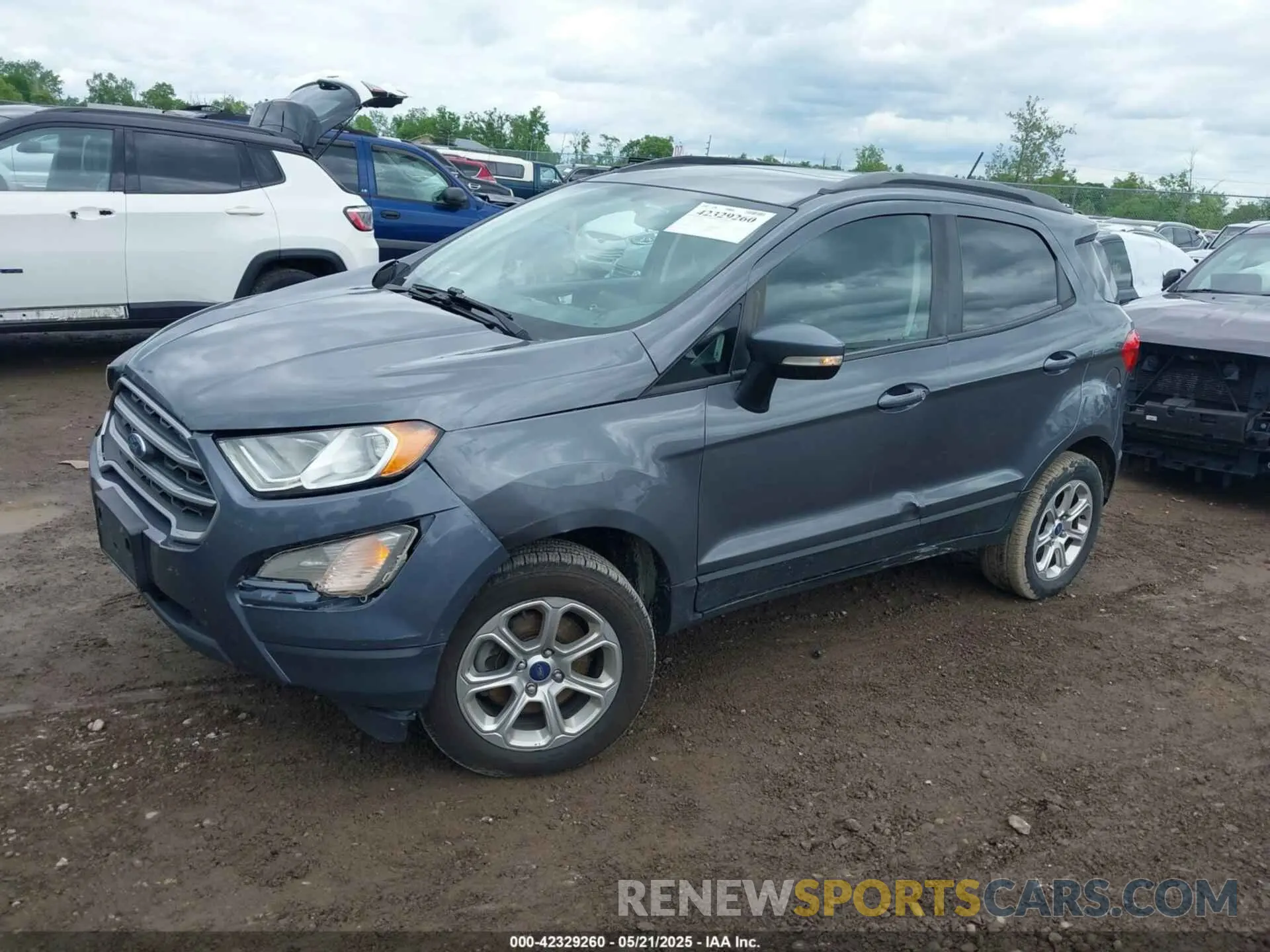 2 fotografías del automóvil dañado MAJ3S2GE2KC288289 FORD ECOSPORT 2019