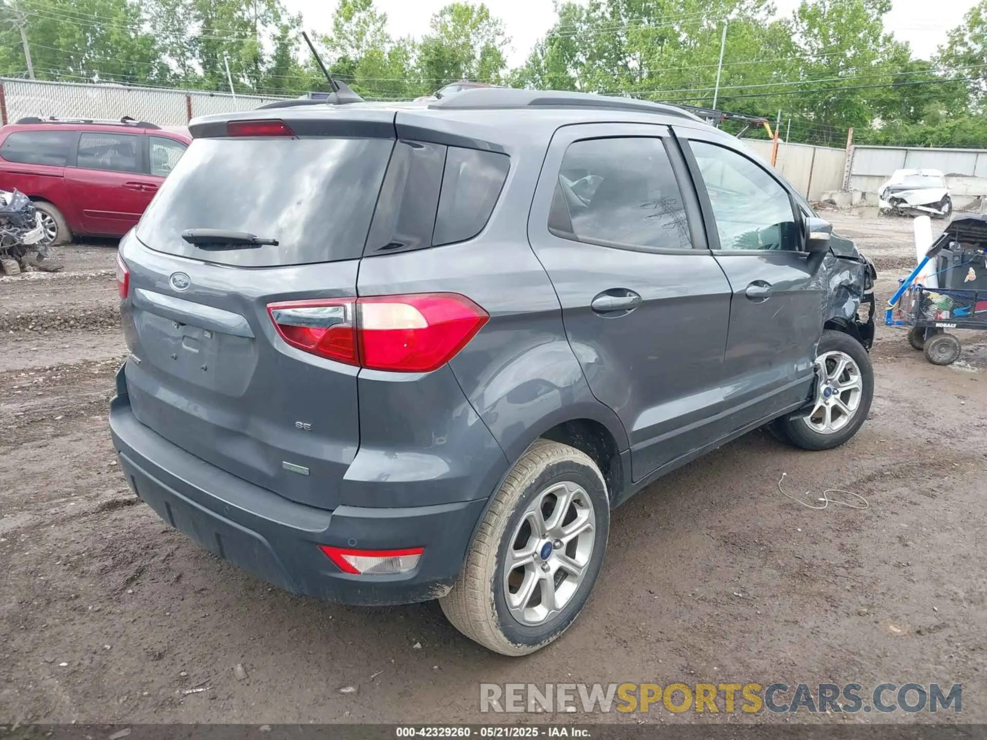 4 fotografías del automóvil dañado MAJ3S2GE2KC288289 FORD ECOSPORT 2019