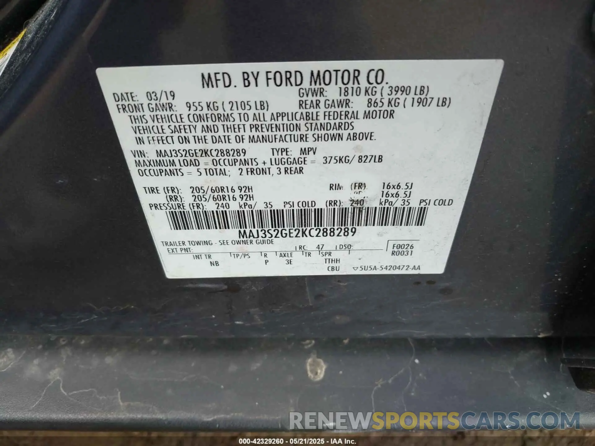 9 fotografías del automóvil dañado MAJ3S2GE2KC288289 FORD ECOSPORT 2019