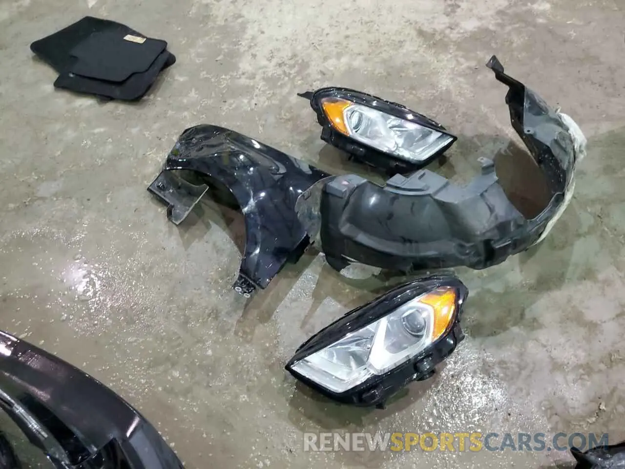 13 fotografías del automóvil dañado MAJ3S2GE3KC294120 FORD ECOSPORT 2019