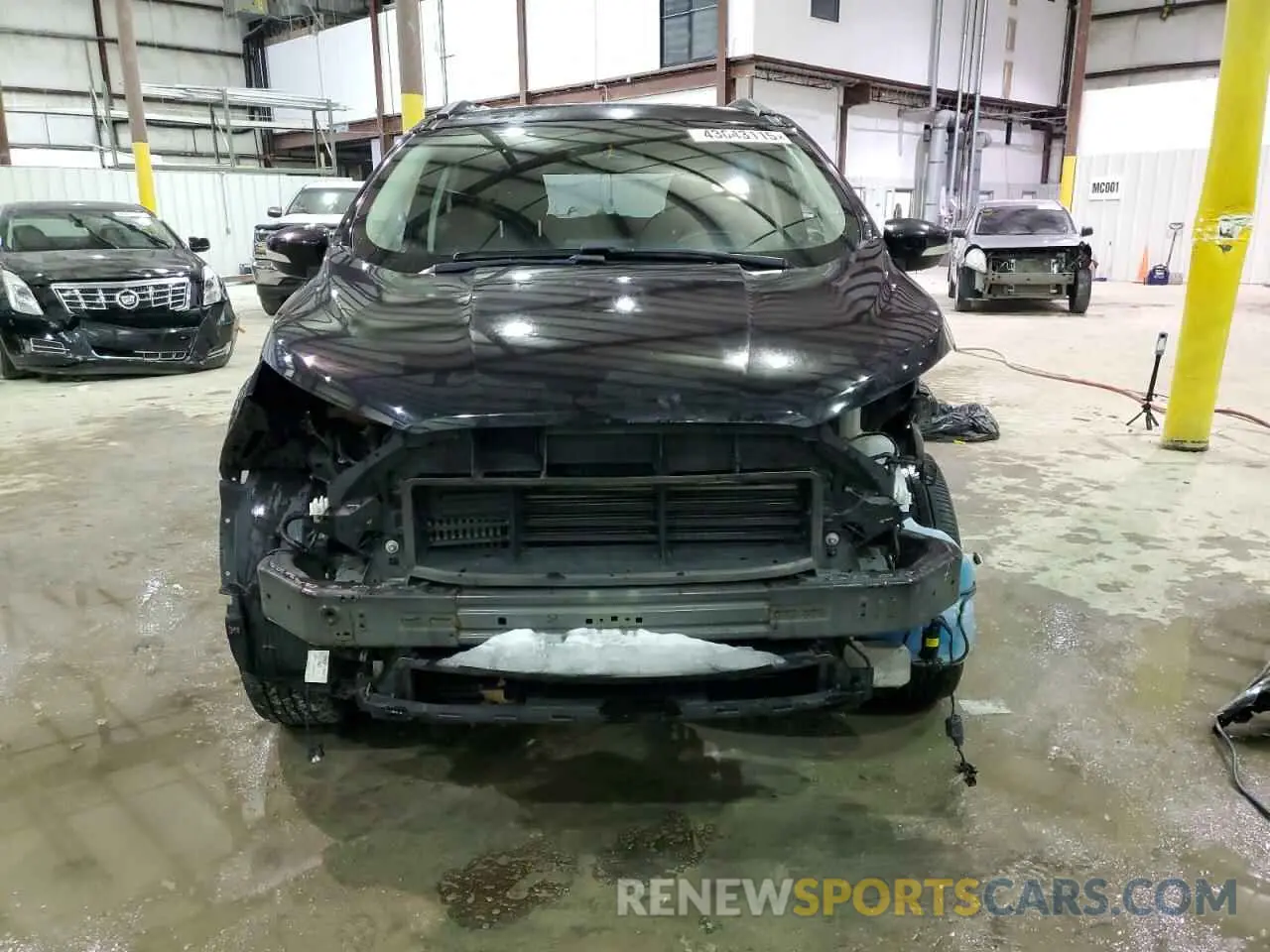 5 fotografías del automóvil dañado MAJ3S2GE3KC294120 FORD ECOSPORT 2019