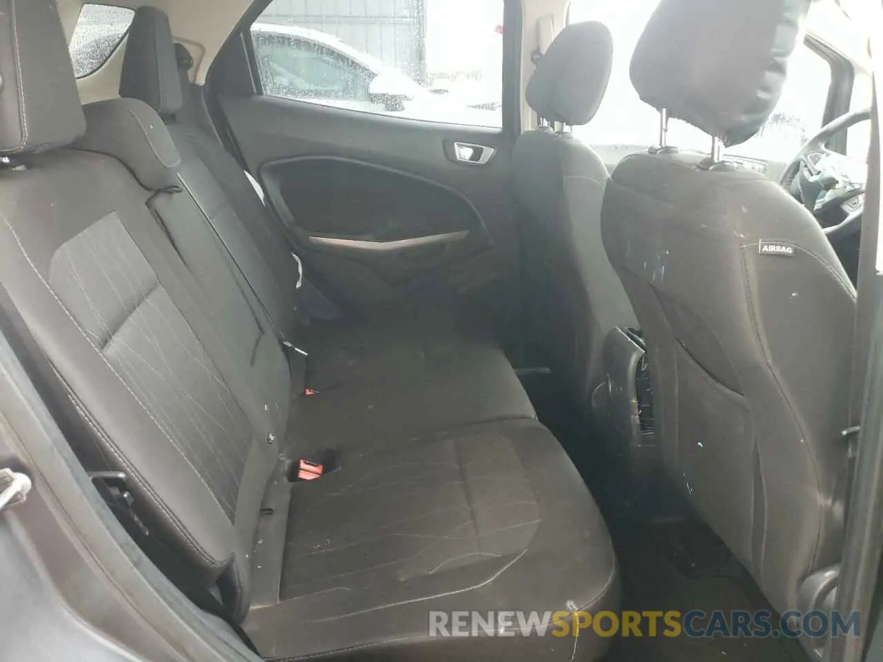 11 fotografías del automóvil dañado MAJ3S2GE3KC304256 FORD ECOSPORT 2019