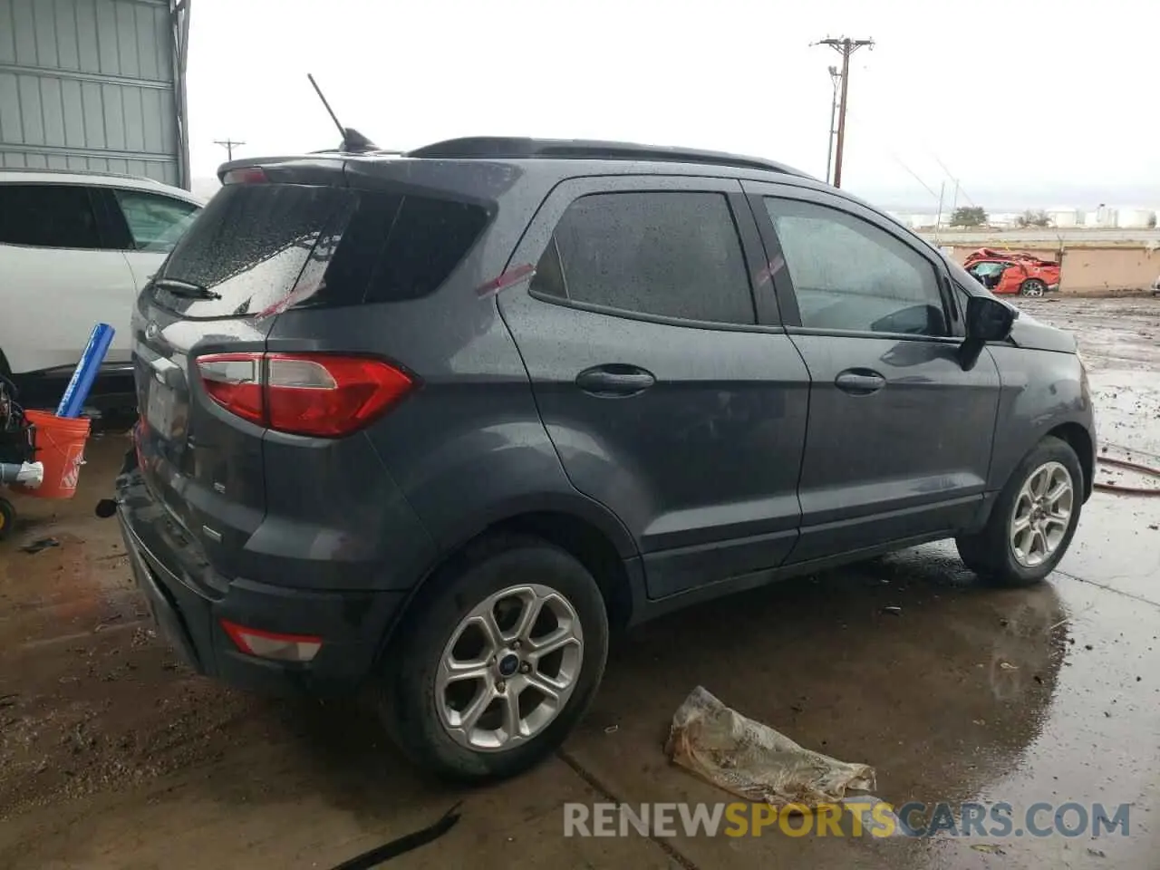 3 fotografías del automóvil dañado MAJ3S2GE3KC304256 FORD ECOSPORT 2019