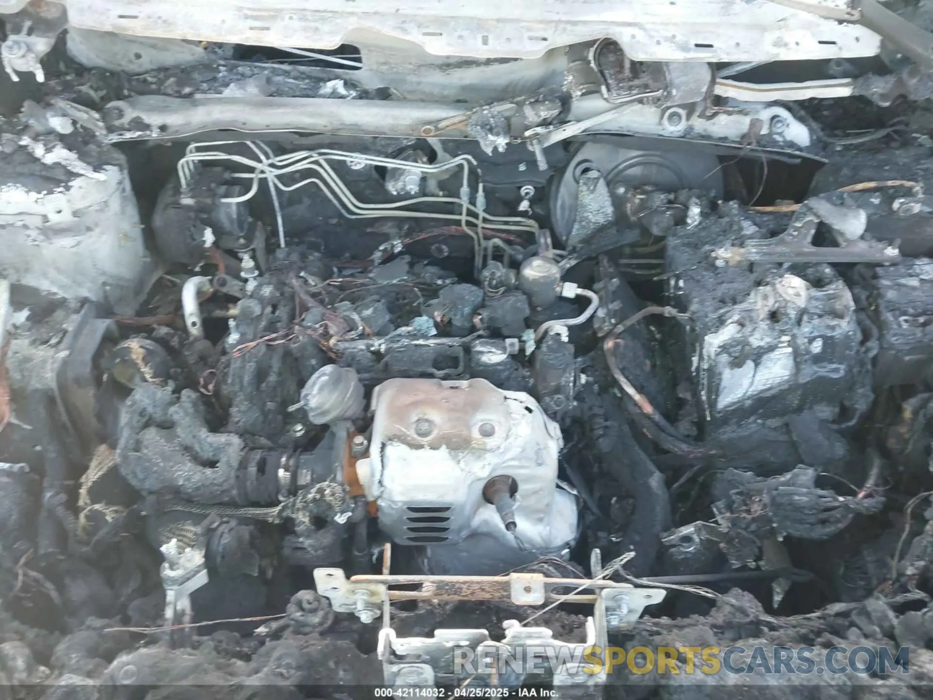 10 fotografías del automóvil dañado MAJ3S2GE4KC297916 FORD ECOSPORT 2019