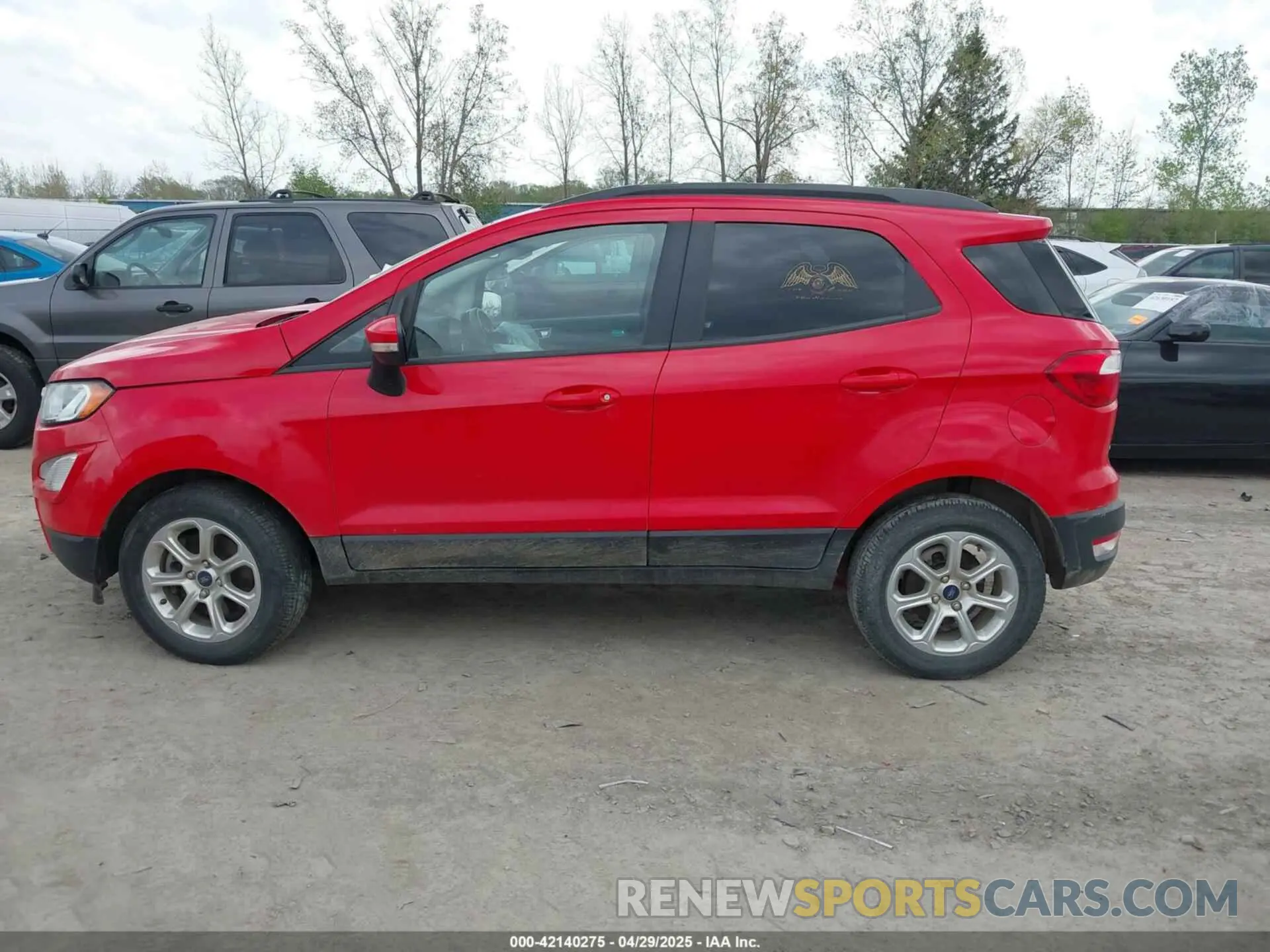 14 fotografías del automóvil dañado MAJ3S2GE4KC306243 FORD ECOSPORT 2019
