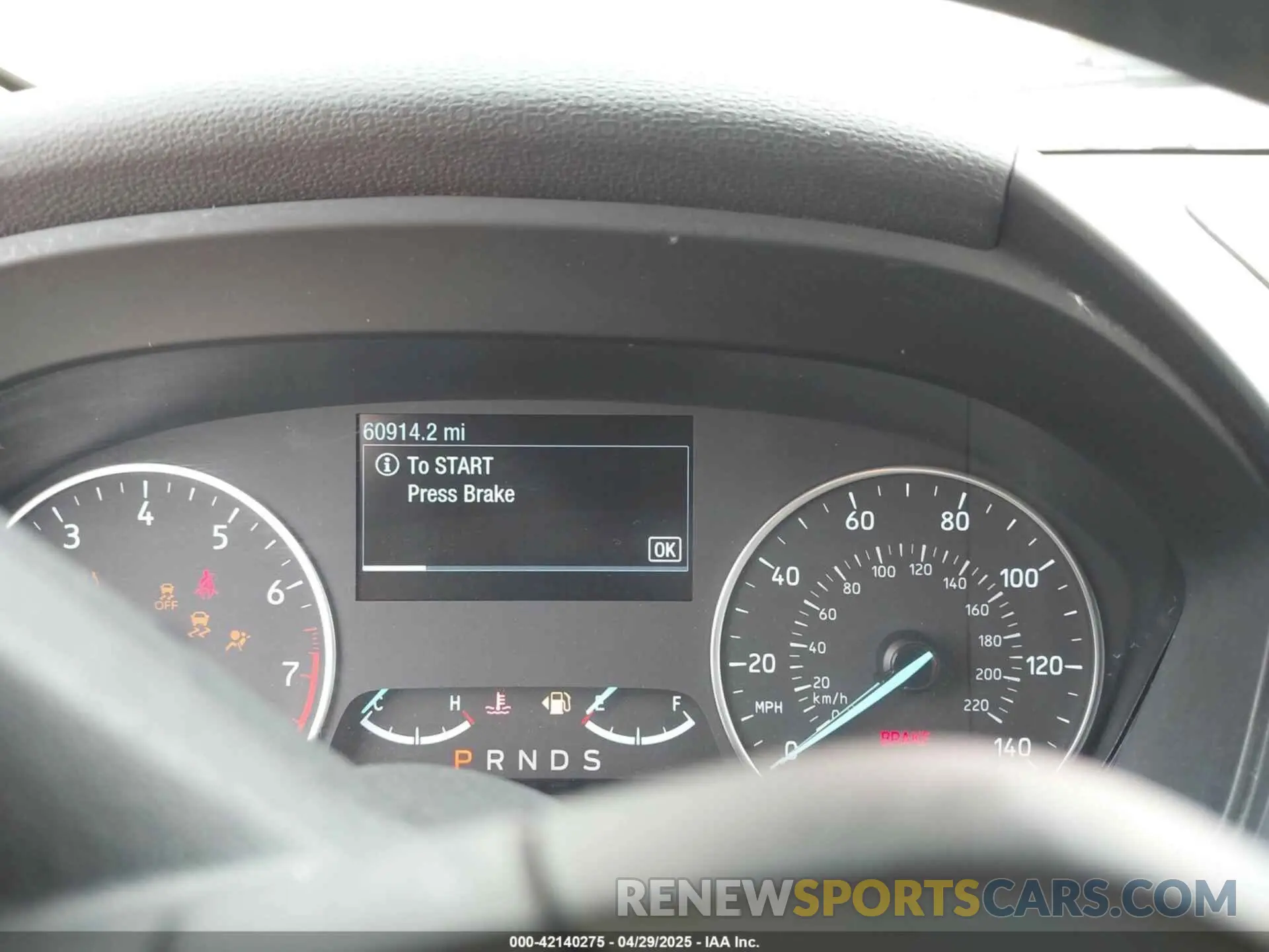 15 fotografías del automóvil dañado MAJ3S2GE4KC306243 FORD ECOSPORT 2019