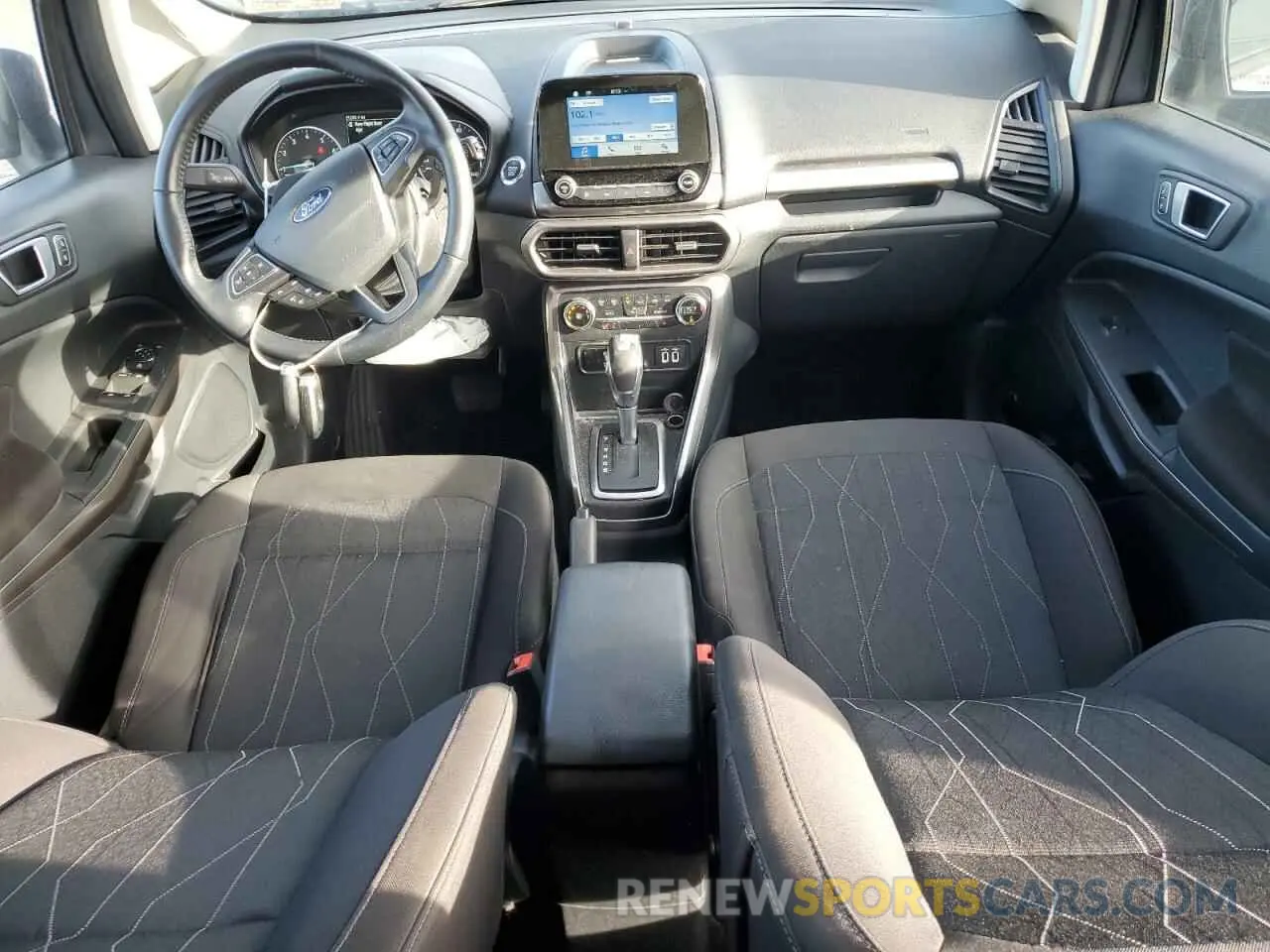 8 fotografías del automóvil dañado MAJ3S2GE5KC250555 FORD ECOSPORT 2019