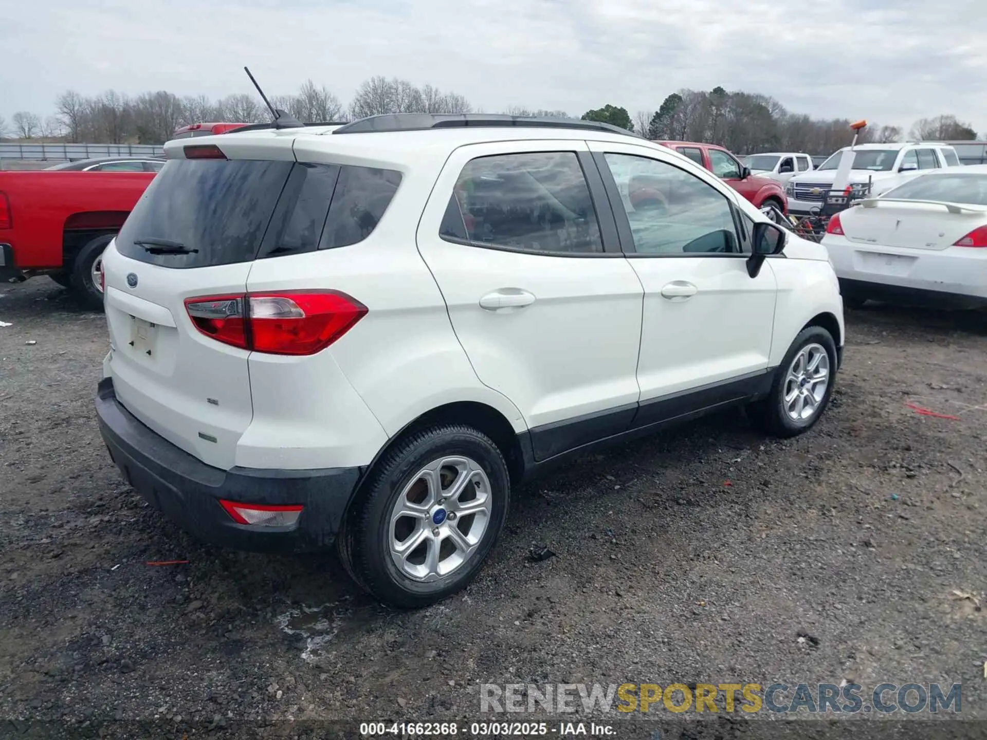 4 fotografías del automóvil dañado MAJ3S2GE5KC303920 FORD ECOSPORT 2019
