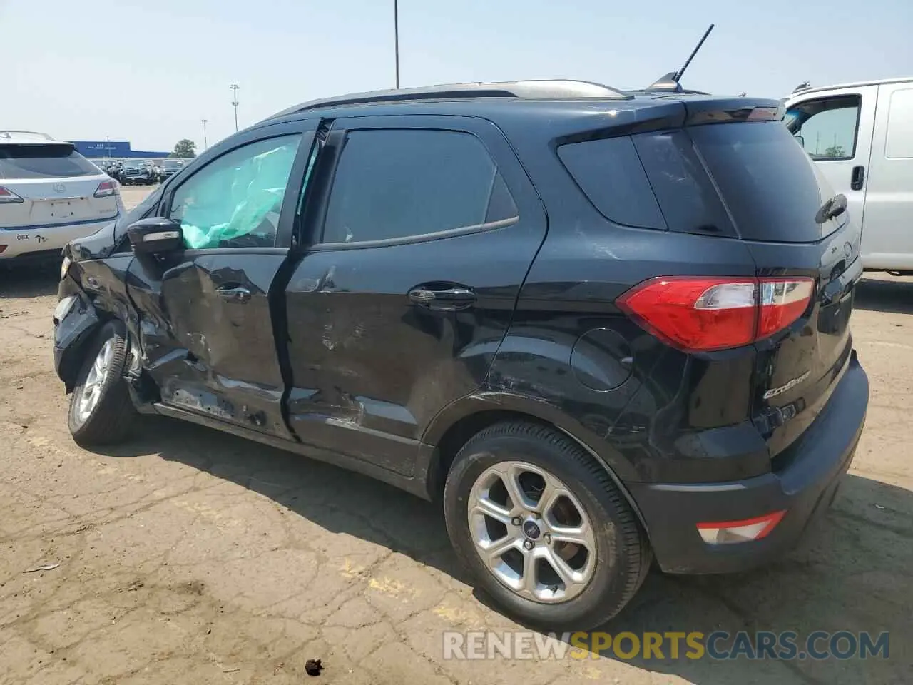2 fotografías del automóvil dañado MAJ3S2GE7KC268636 FORD ECOSPORT 2019