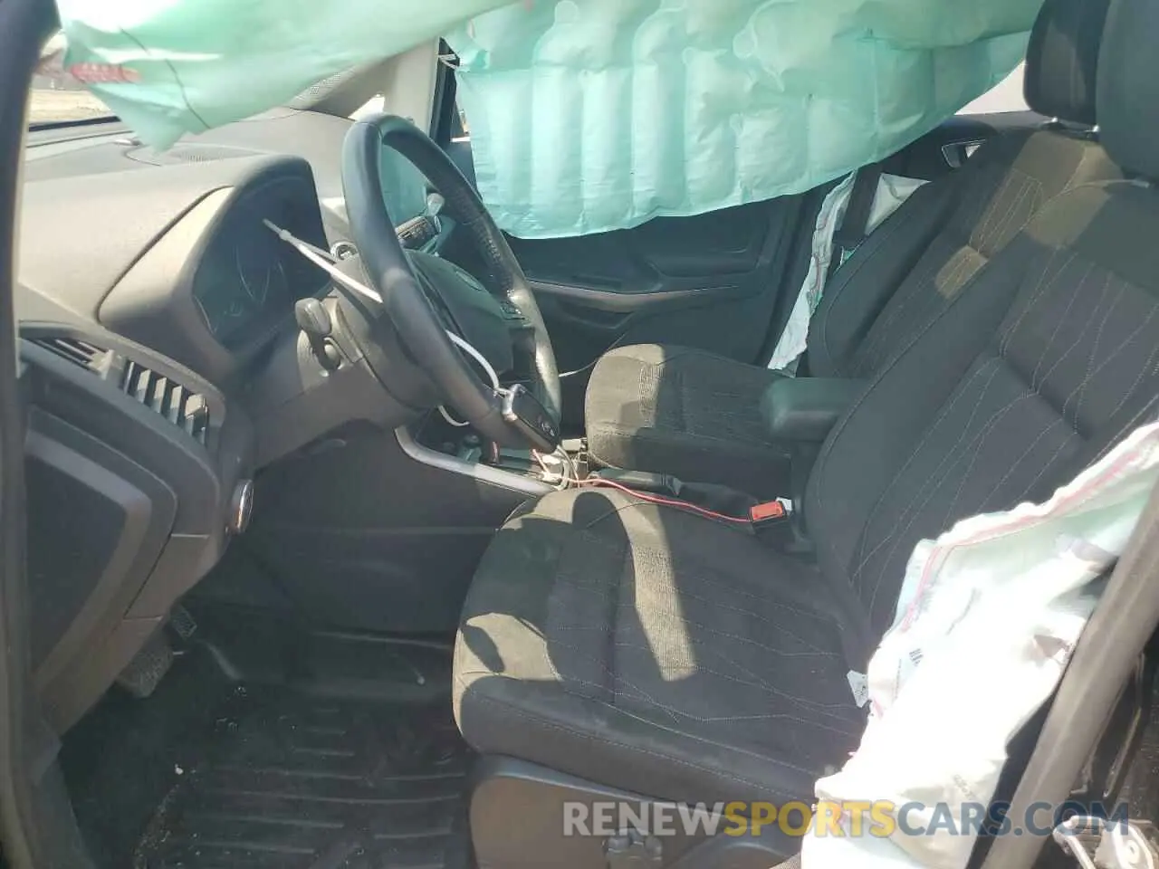 7 fotografías del automóvil dañado MAJ3S2GE7KC268636 FORD ECOSPORT 2019