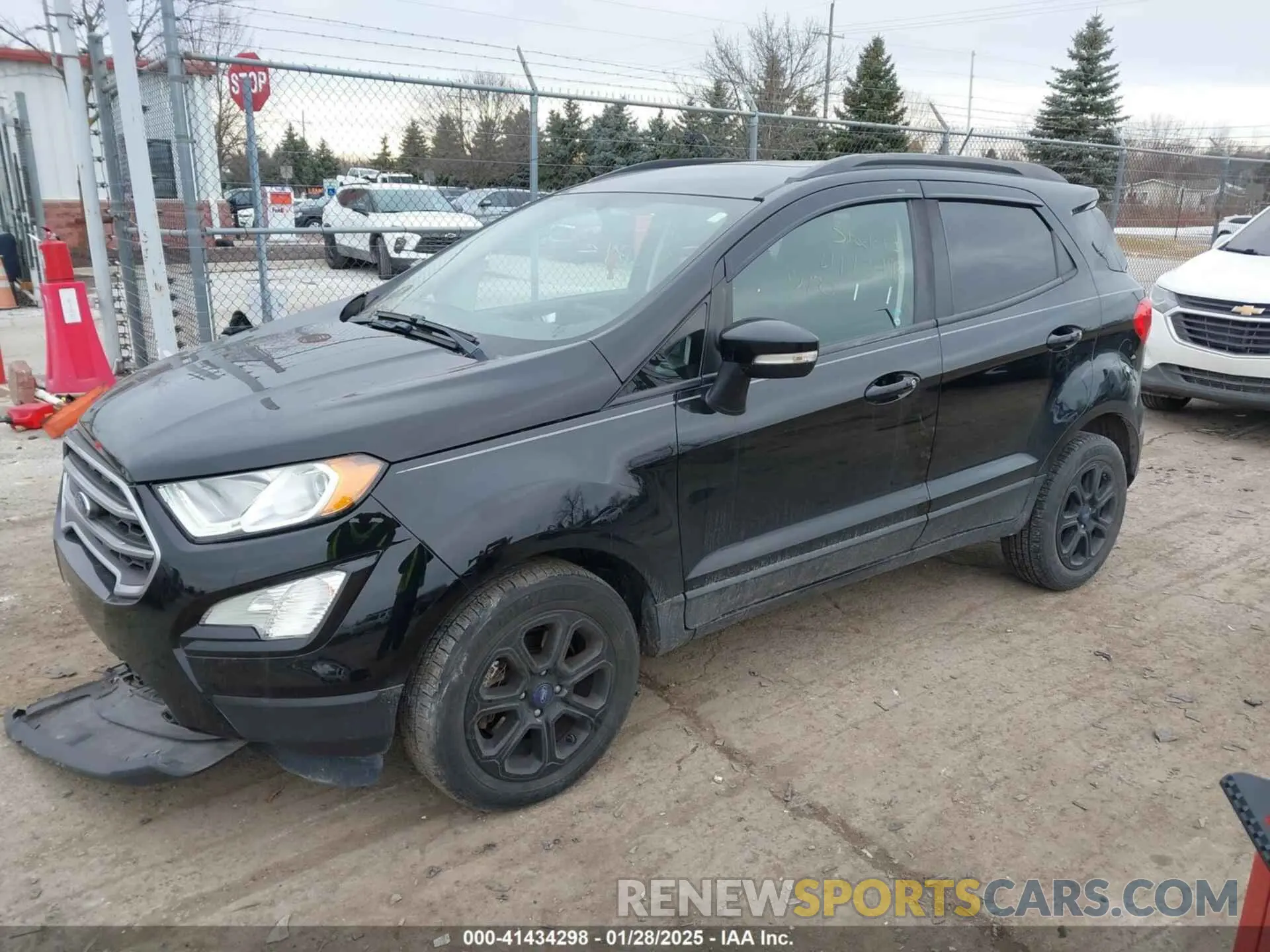 2 fotografías del automóvil dañado MAJ3S2GE7KC271701 FORD ECOSPORT 2019