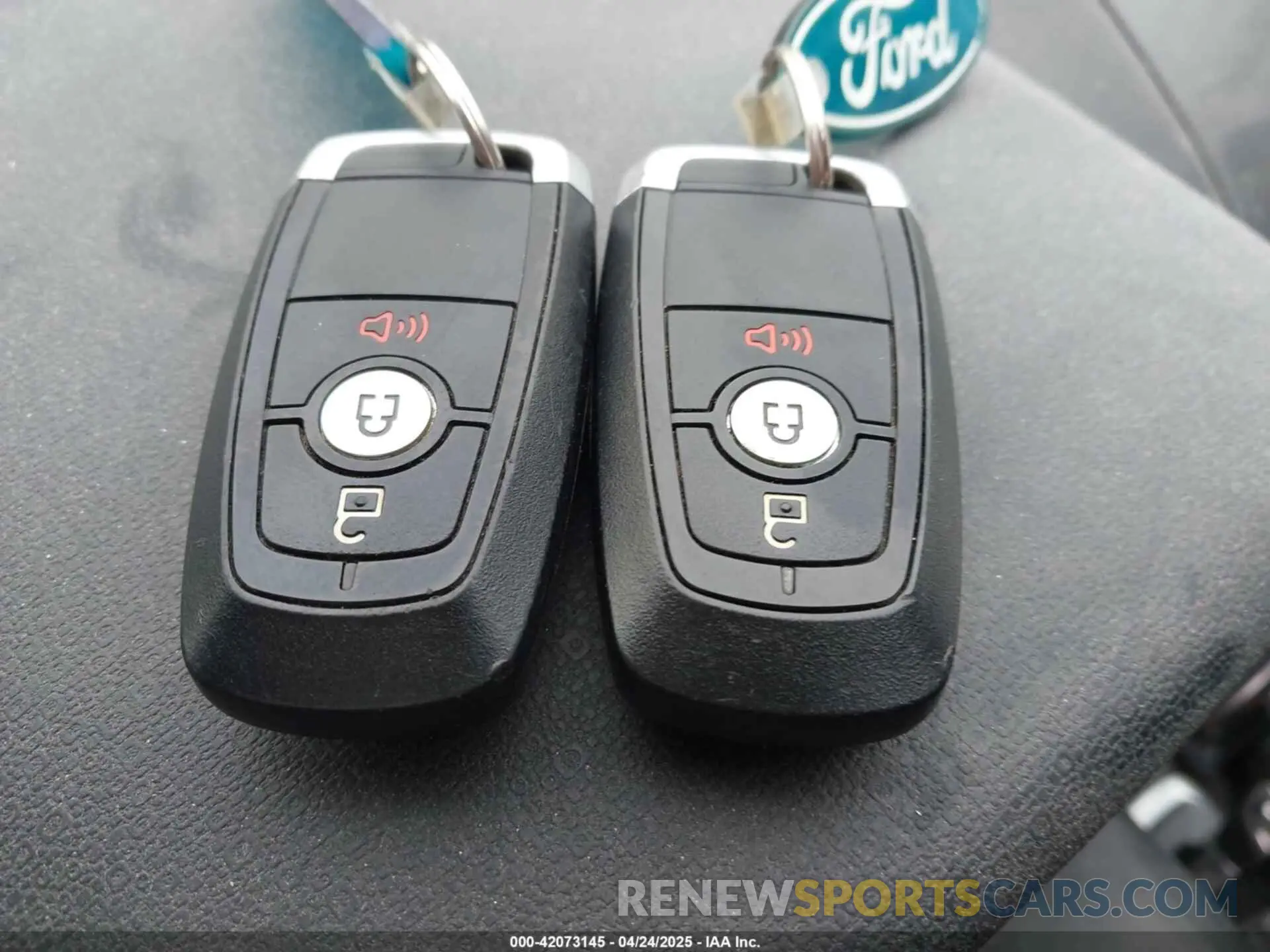 11 fotografías del automóvil dañado MAJ3S2GE7KC290961 FORD ECOSPORT 2019
