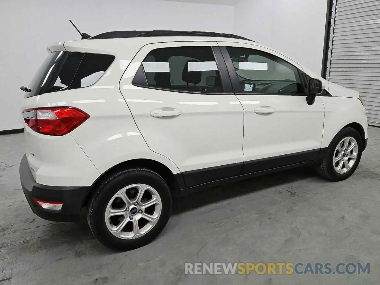 3 fotografías del automóvil dañado MAJ3S2GE8KC283064 FORD ECOSPORT 2019