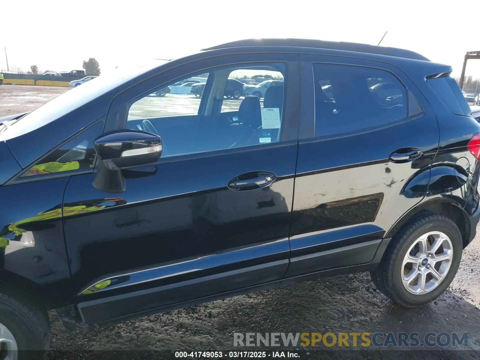 15 fotografías del automóvil dañado MAJ3S2GEXKC287231 FORD ECOSPORT 2019