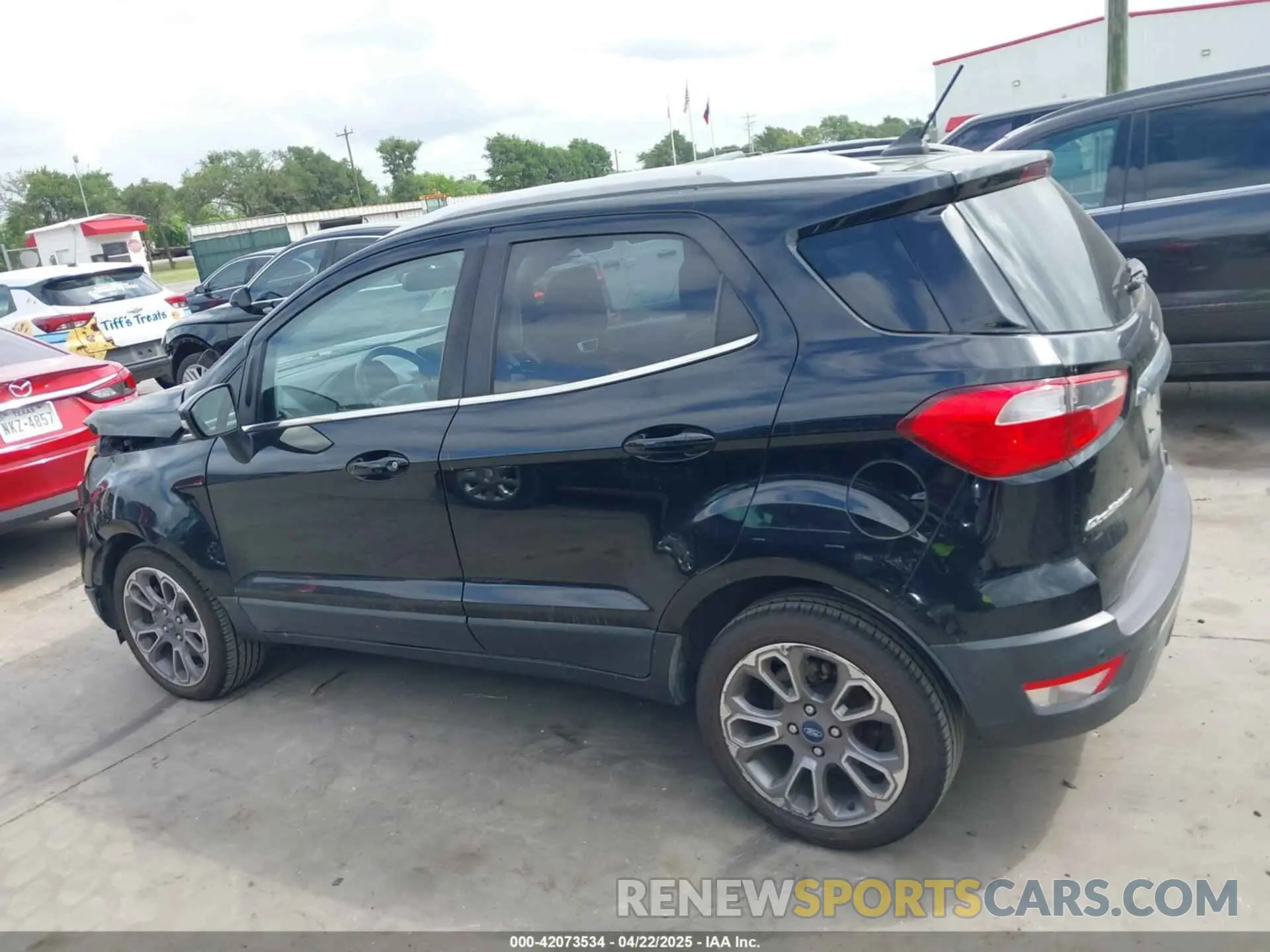 14 fotografías del automóvil dañado MAJ3S2KE5KC267816 FORD ECOSPORT 2019