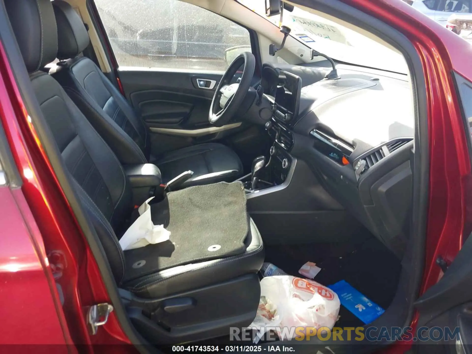 5 fotografías del automóvil dañado MAJ3S2KEXKC272574 FORD ECOSPORT 2019