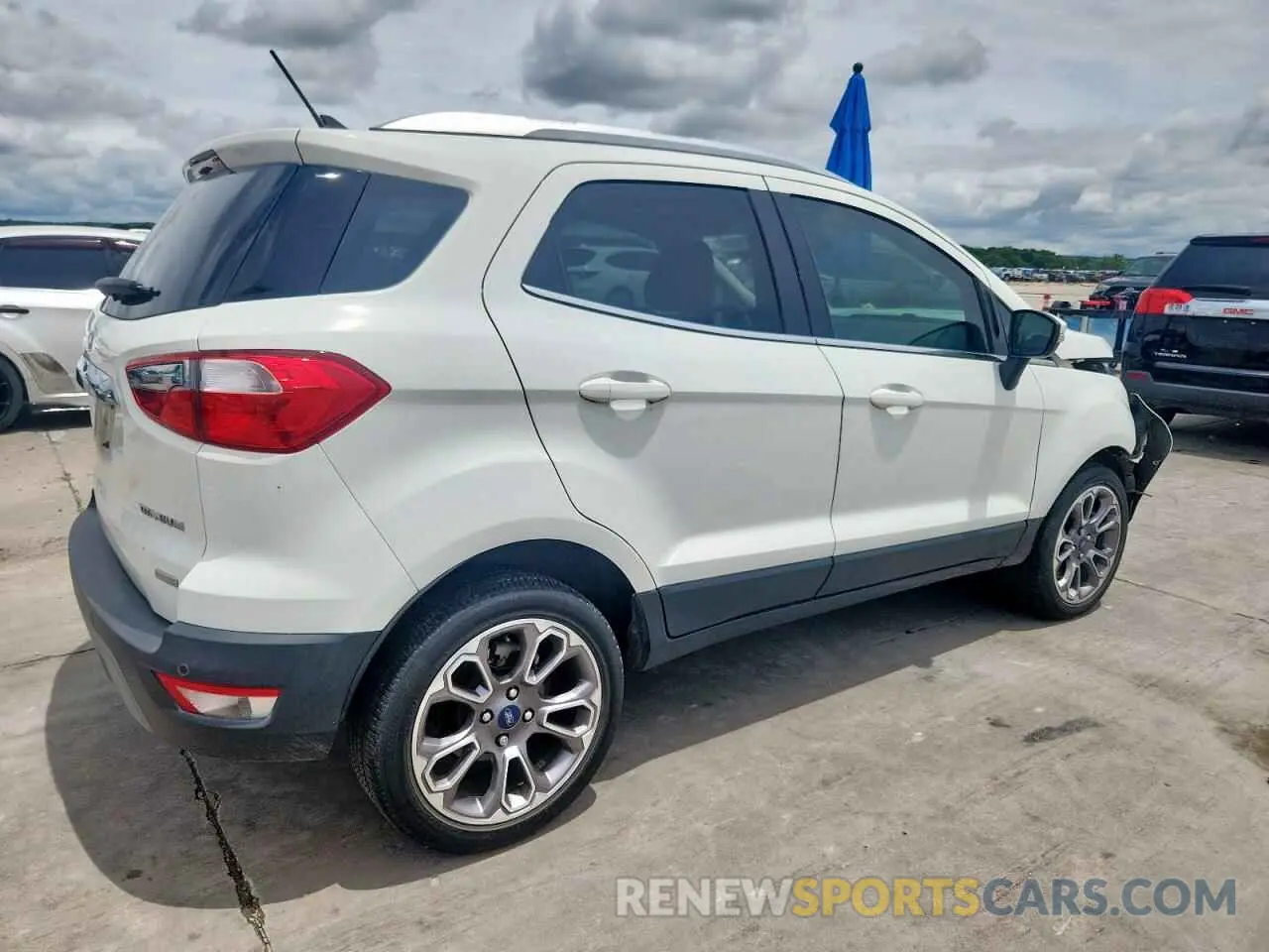 3 fotografías del automóvil dañado MAJ3S2KEXKC297460 FORD ECOSPORT 2019