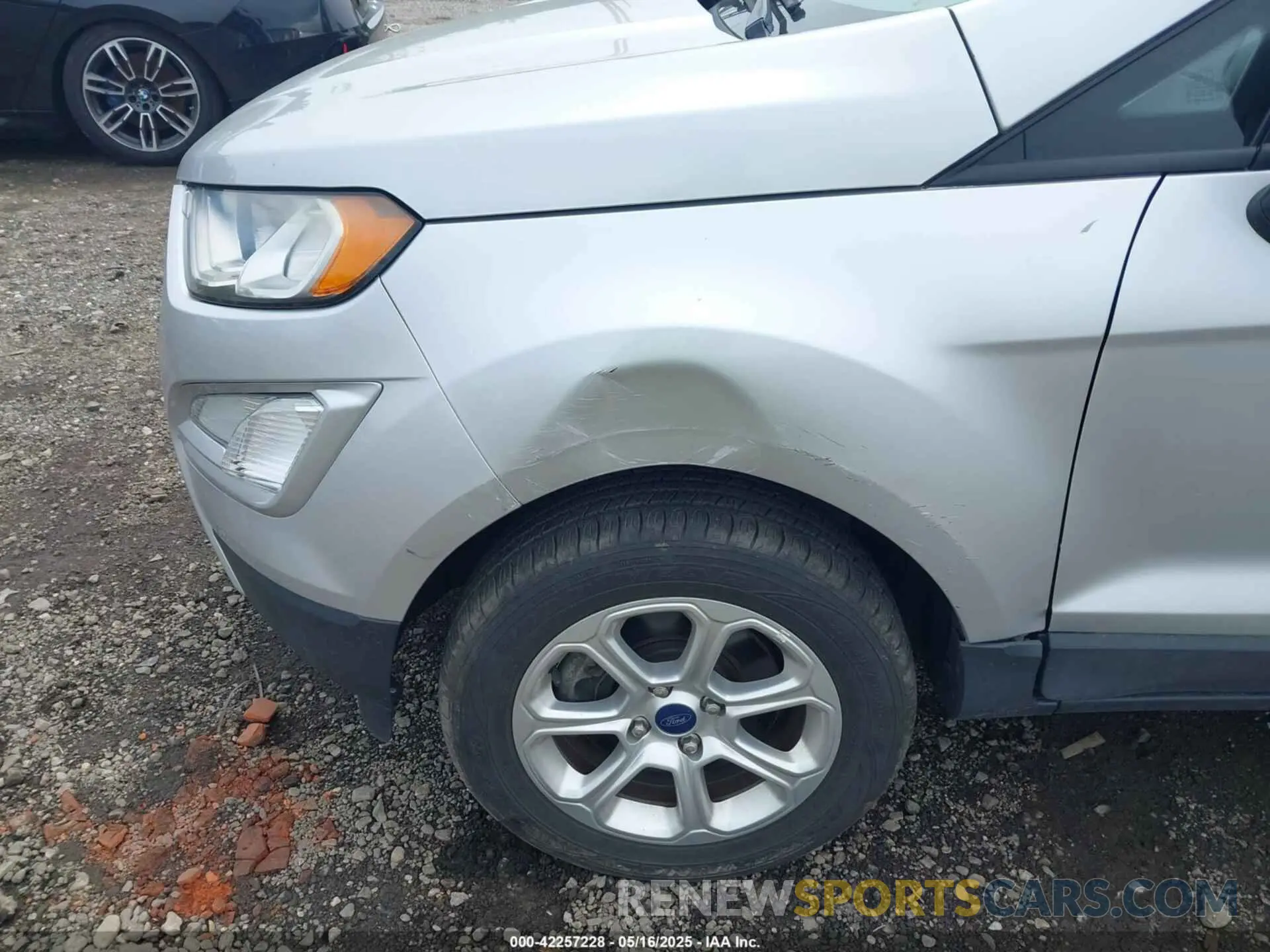 18 fotografías del automóvil dañado MAJ6S3GL1KC270741 FORD ECOSPORT 2019