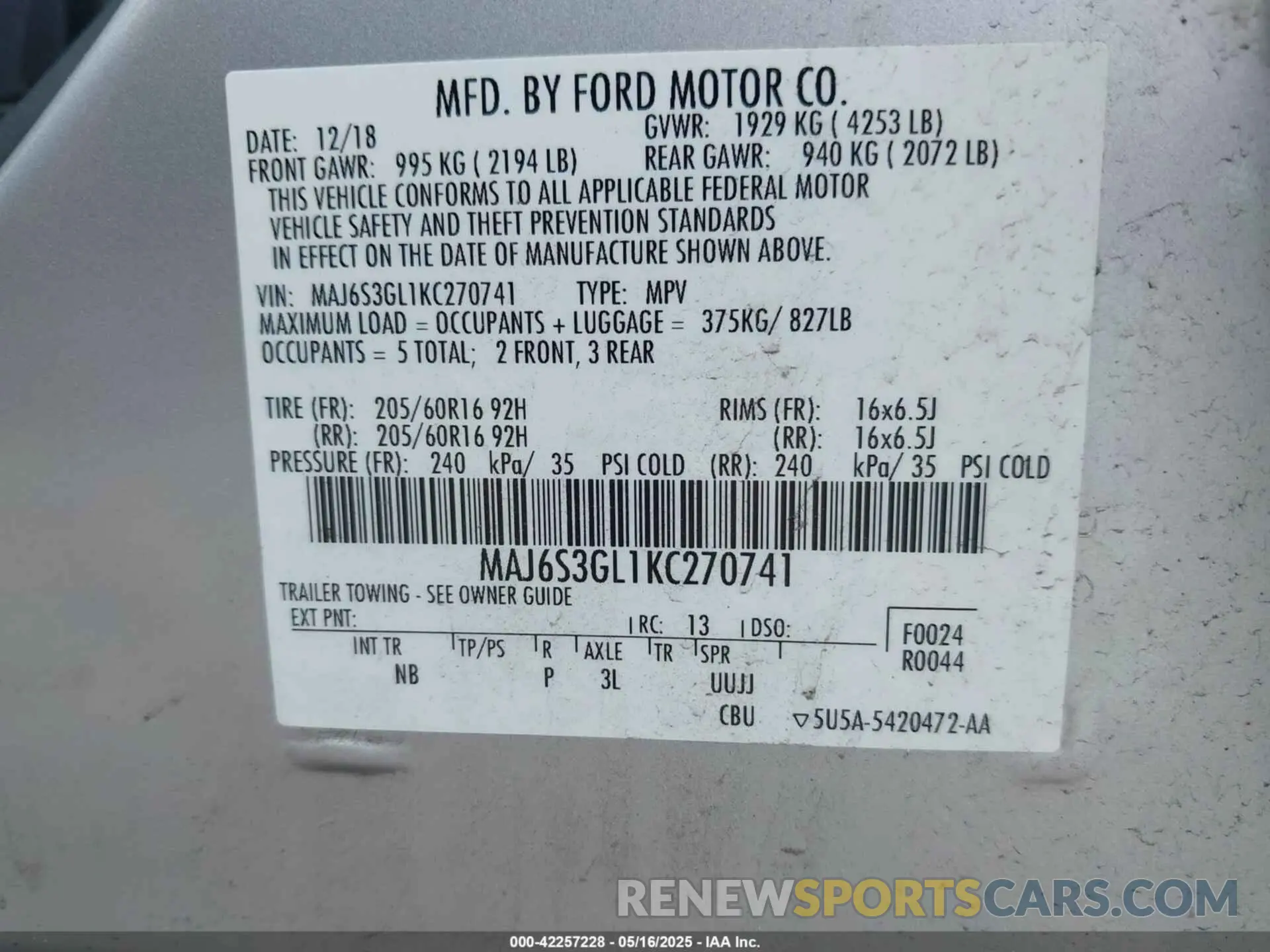 9 fotografías del automóvil dañado MAJ6S3GL1KC270741 FORD ECOSPORT 2019