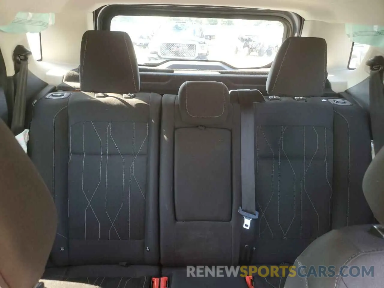 10 fotografías del automóvil dañado MAJ6S3GL2KC268478 FORD ECOSPORT 2019