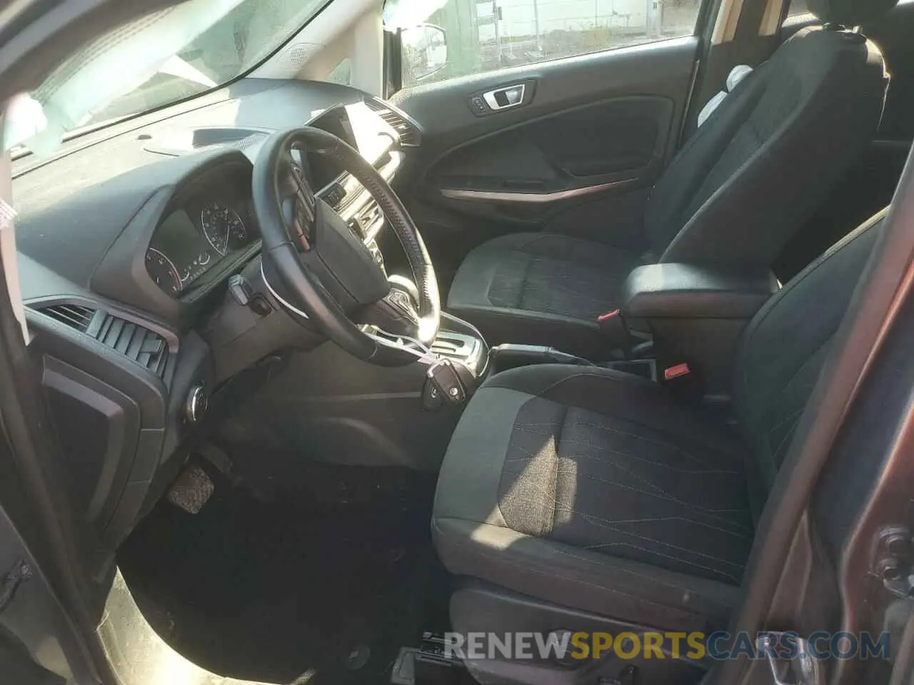 7 fotografías del automóvil dañado MAJ6S3GL2KC268478 FORD ECOSPORT 2019