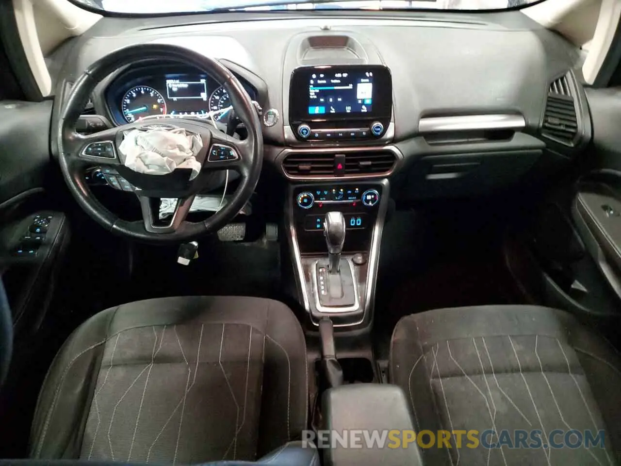 8 fotografías del automóvil dañado MAJ6S3GL3KC271602 FORD ECOSPORT 2019
