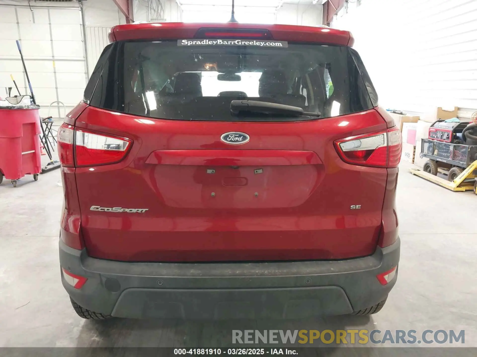 17 fotografías del automóvil dañado MAJ6S3GL3KC302637 FORD ECOSPORT 2019