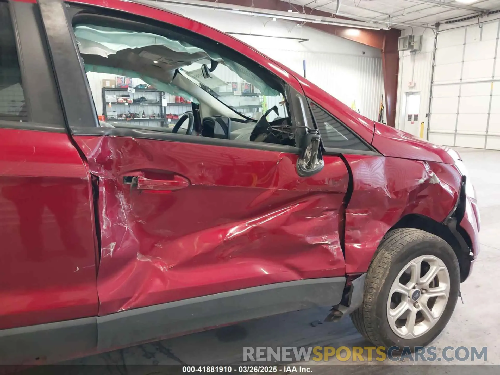 18 fotografías del automóvil dañado MAJ6S3GL3KC302637 FORD ECOSPORT 2019