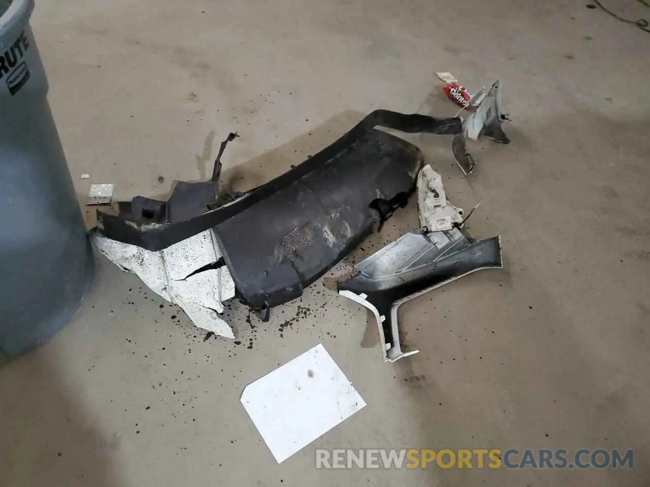 15 fotografías del automóvil dañado MAJ6S3GL5KC298347 FORD ECOSPORT 2019