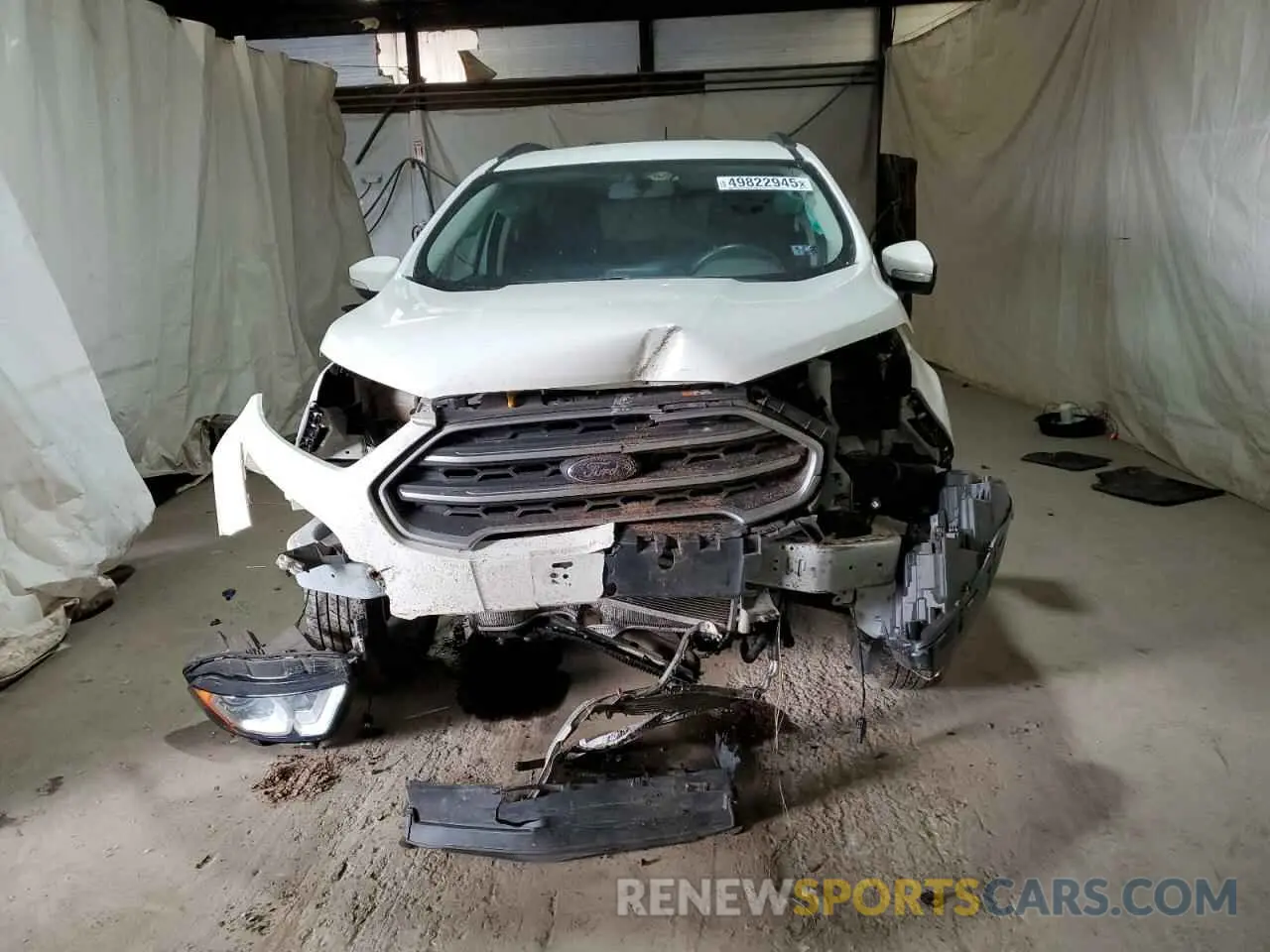 5 fotografías del automóvil dañado MAJ6S3GL5KC298347 FORD ECOSPORT 2019
