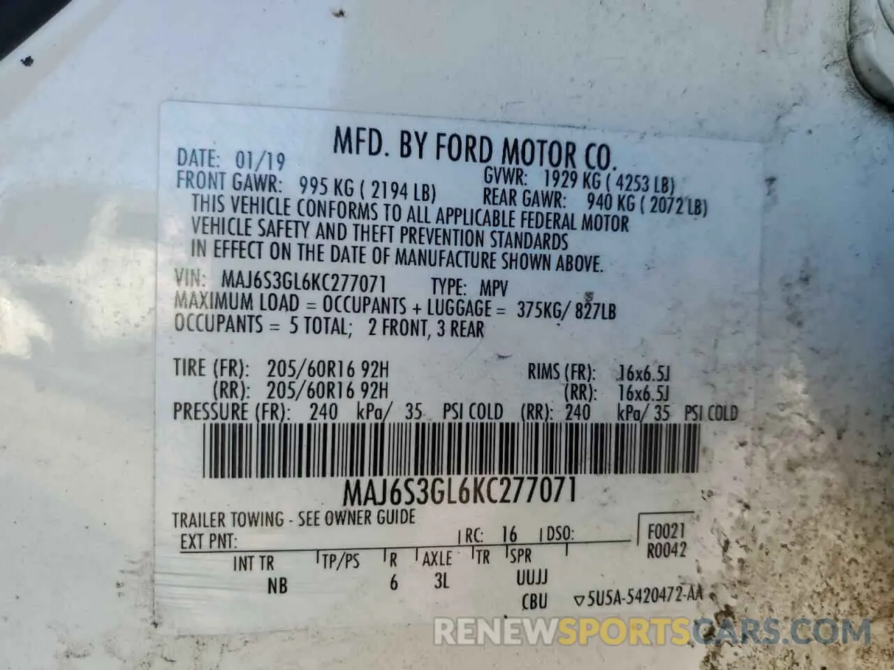 14 fotografías del automóvil dañado MAJ6S3GL6KC277071 FORD ECOSPORT 2019