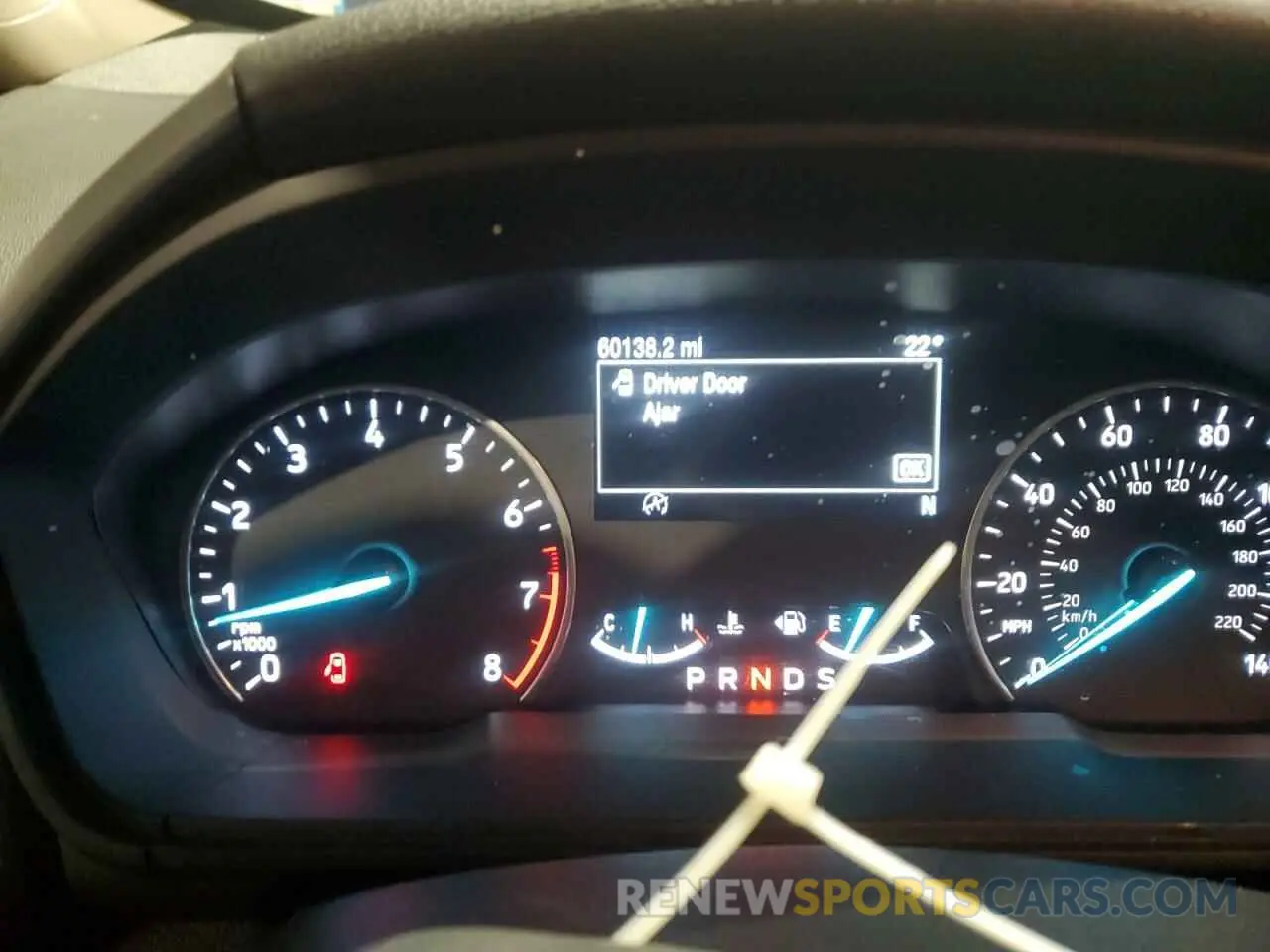 9 fotografías del automóvil dañado MAJ6S3GL6KC289303 FORD ECOSPORT 2019