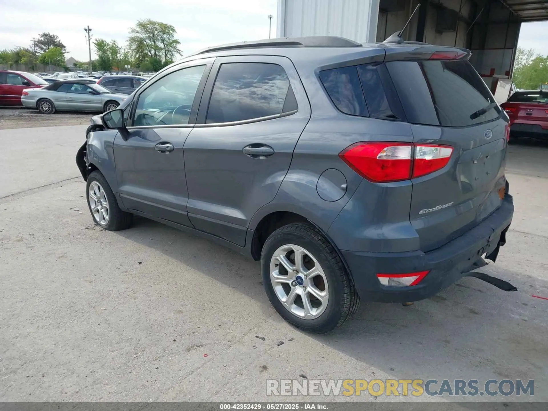 3 fotografías del automóvil dañado MAJ6S3GL7KC305671 FORD ECOSPORT 2019