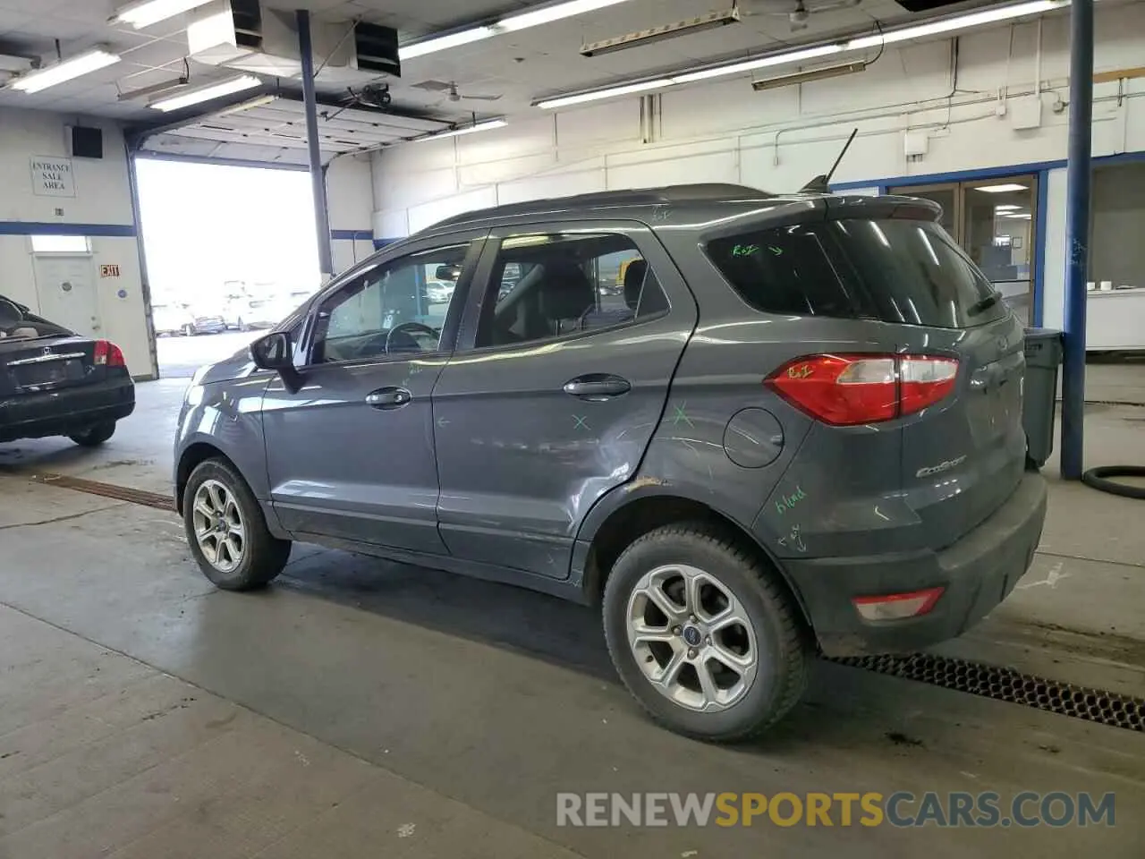 2 fotografías del automóvil dañado MAJ6S3GL9KC290171 FORD ECOSPORT 2019