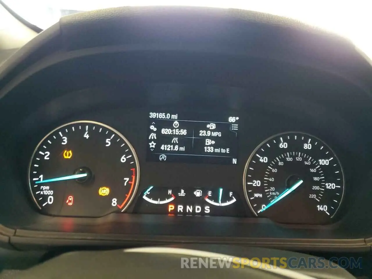 9 fotografías del automóvil dañado MAJ6S3GL9KC290171 FORD ECOSPORT 2019