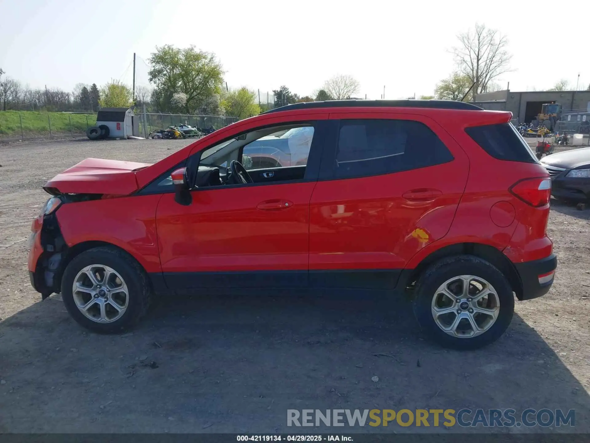 14 fotografías del automóvil dañado MAJ6S3GL9KC294995 FORD ECOSPORT 2019