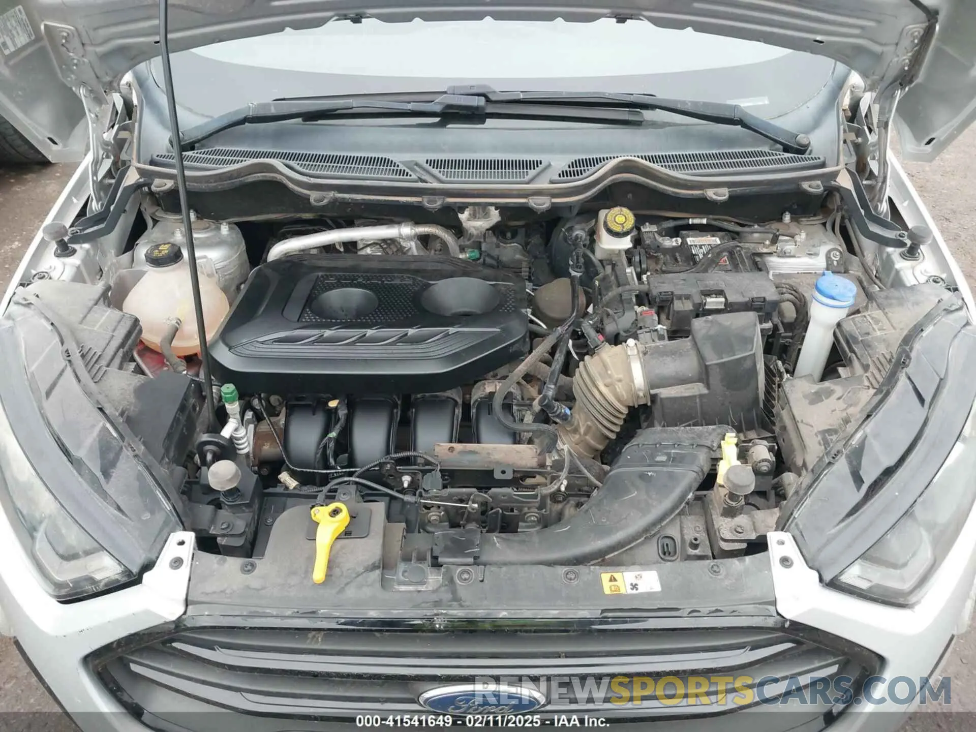 10 fotografías del automóvil dañado MAJ6S3JL6KC283008 FORD ECOSPORT 2019