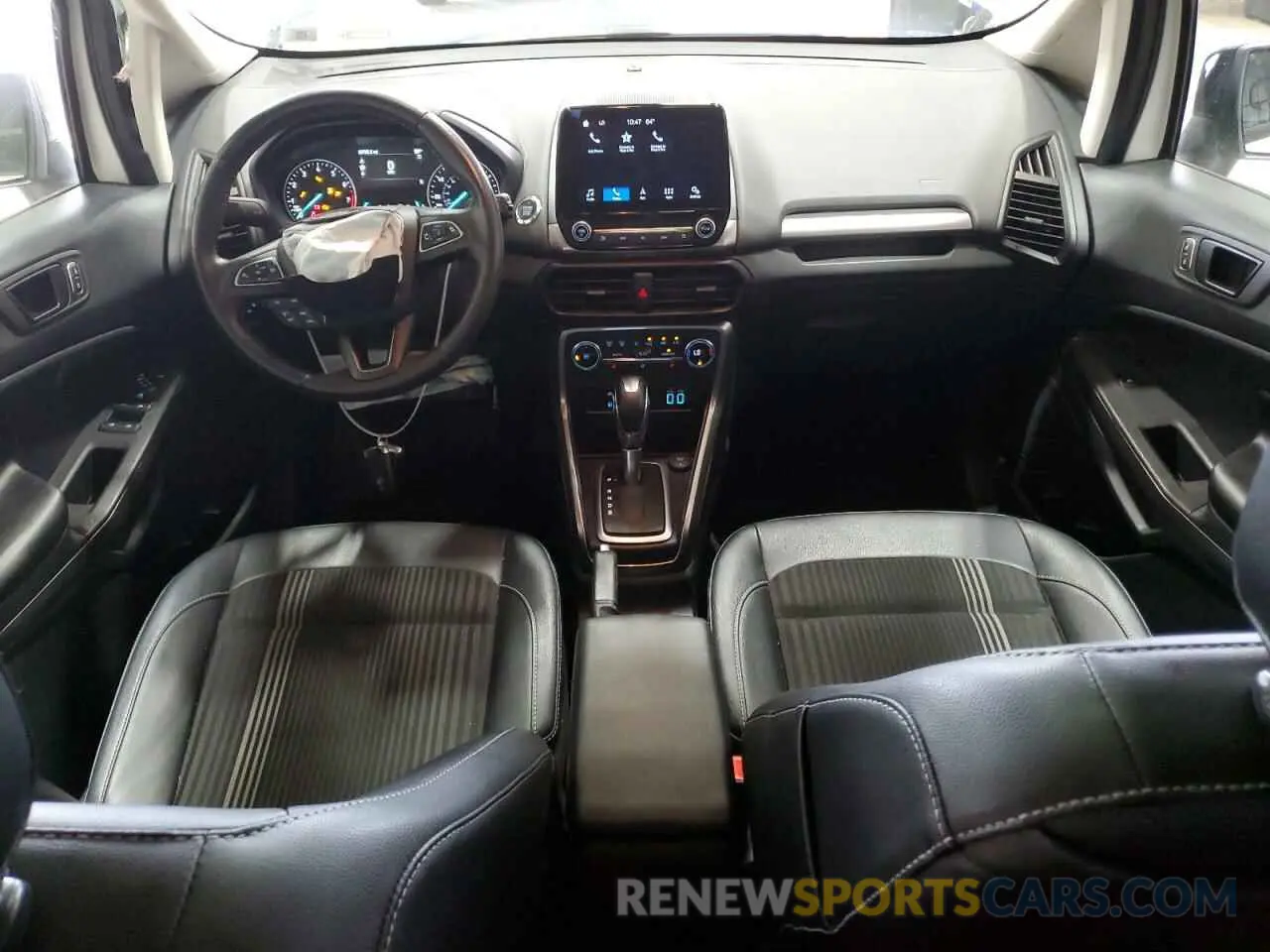 8 fotografías del automóvil dañado MAJ6S3JL9KC295525 FORD ECOSPORT 2019