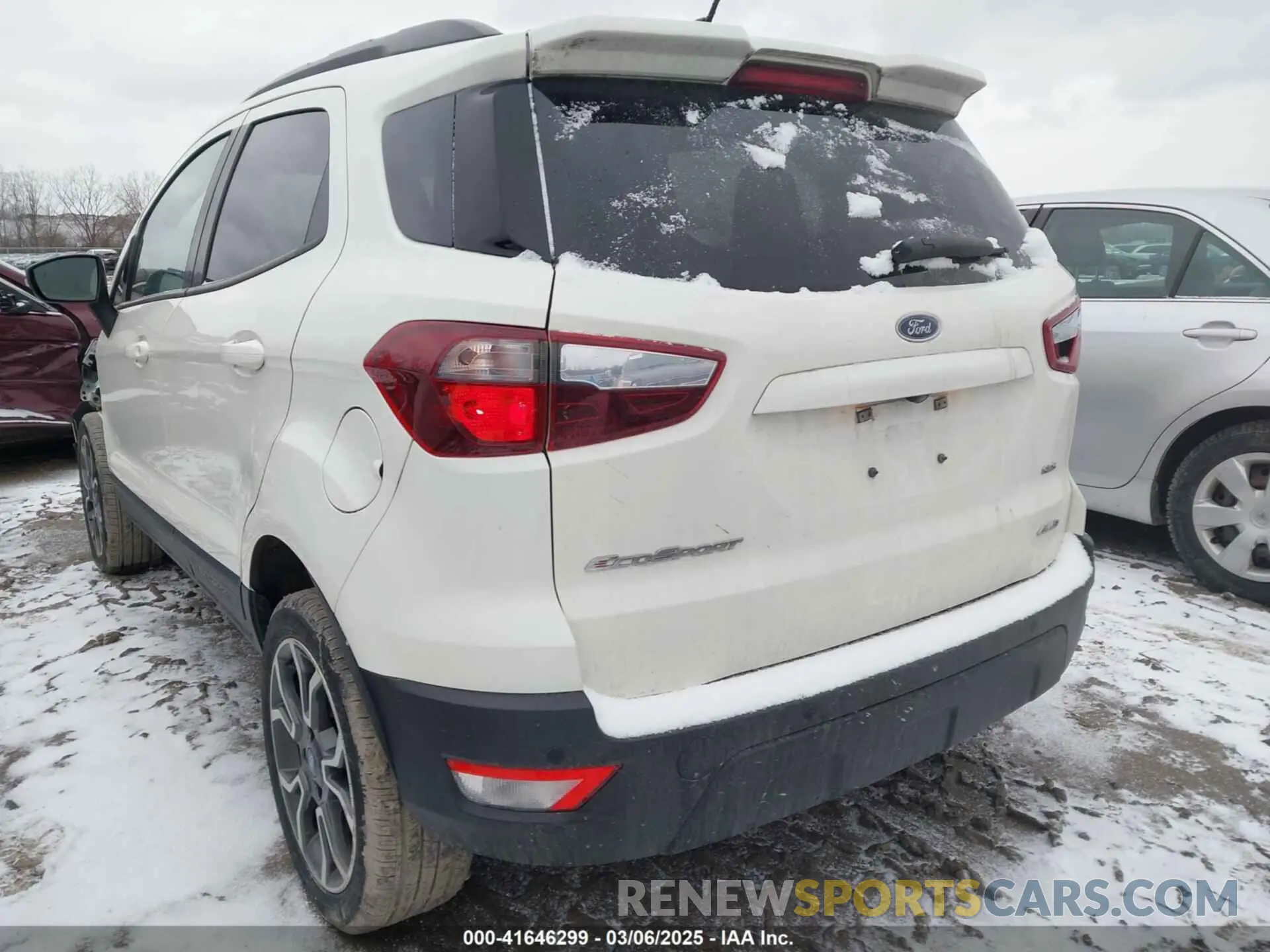 3 fotografías del automóvil dañado MAJ6S3JLXKC294139 FORD ECOSPORT 2019
