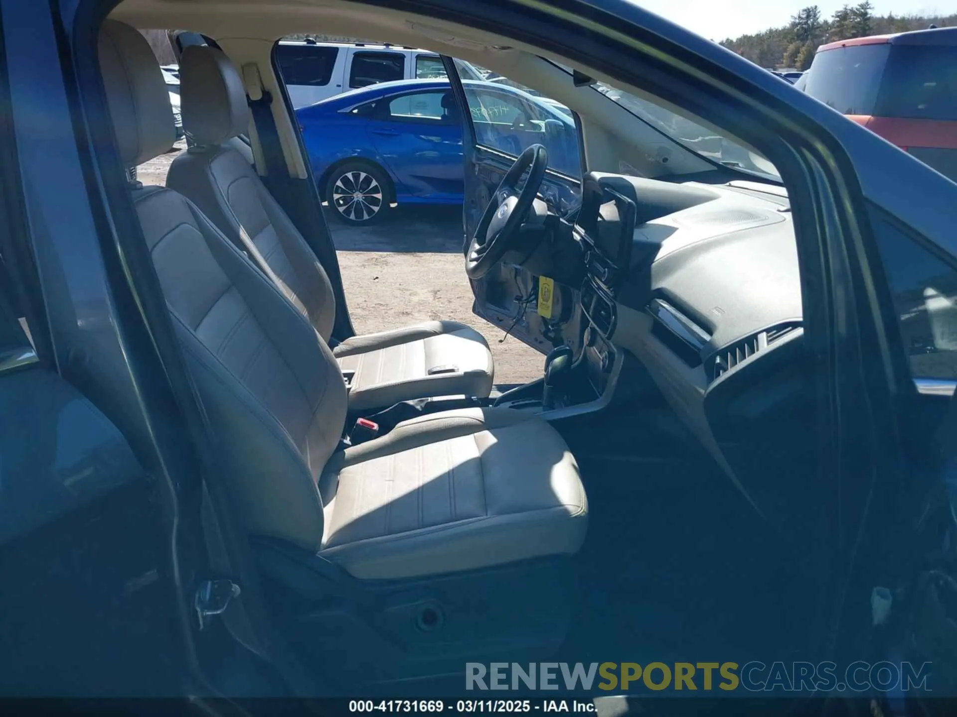 5 fotografías del automóvil dañado MAJ6S3KL0KC296626 FORD ECOSPORT 2019