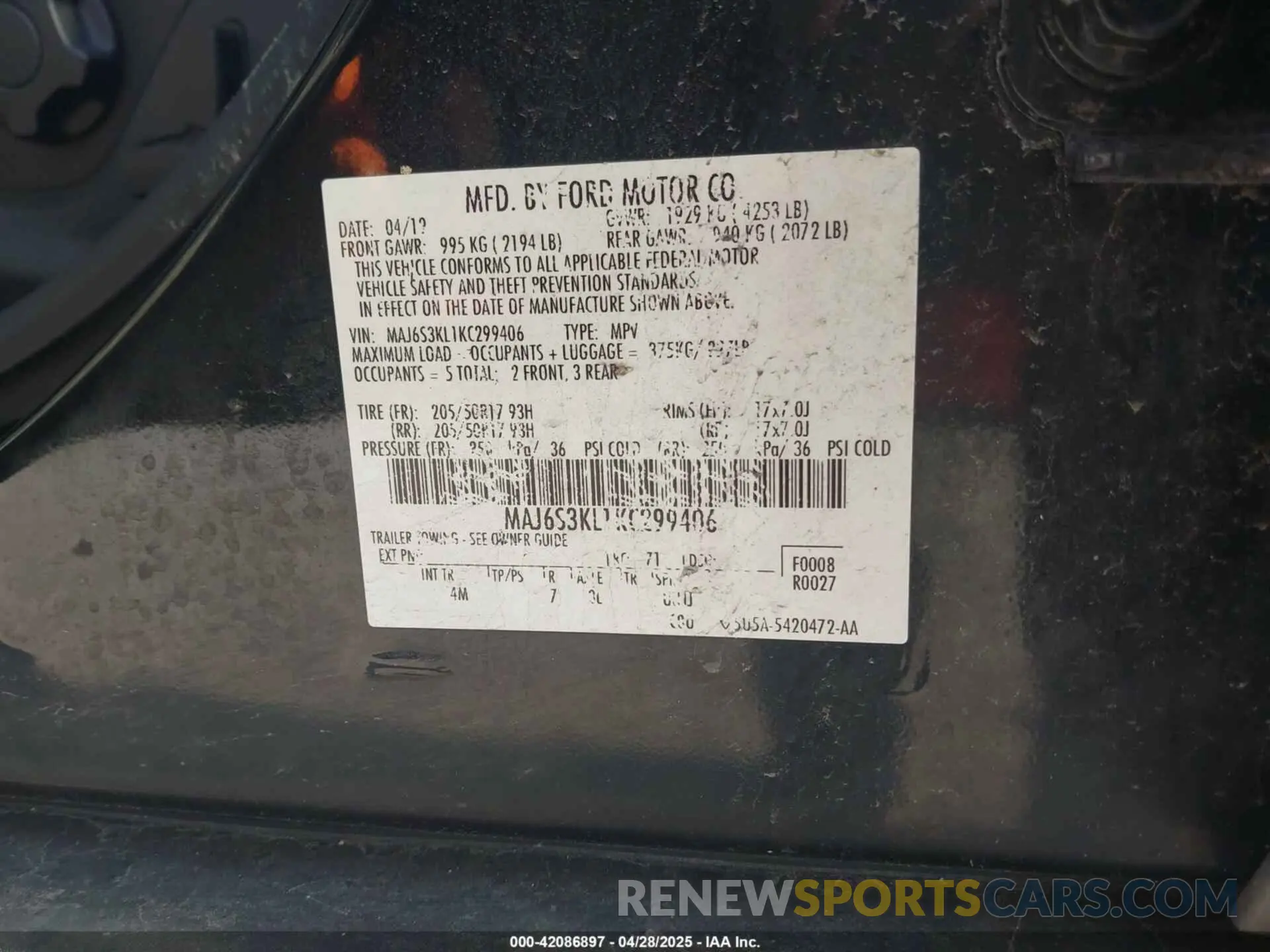 9 fotografías del automóvil dañado MAJ6S3KL1KC299406 FORD ECOSPORT 2019