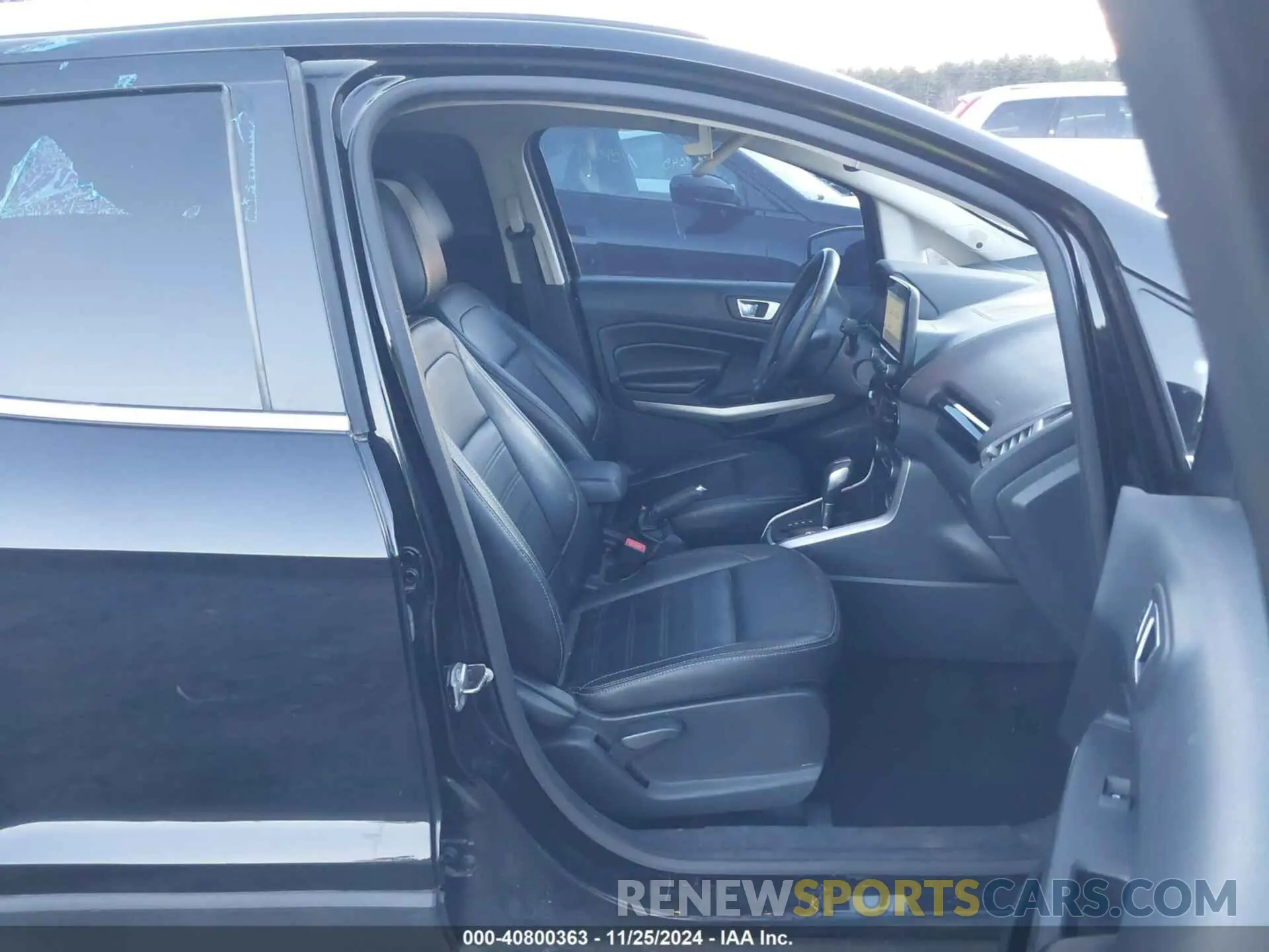 5 fotografías del automóvil dañado MAJ6S3KL3KC256797 FORD ECOSPORT 2019