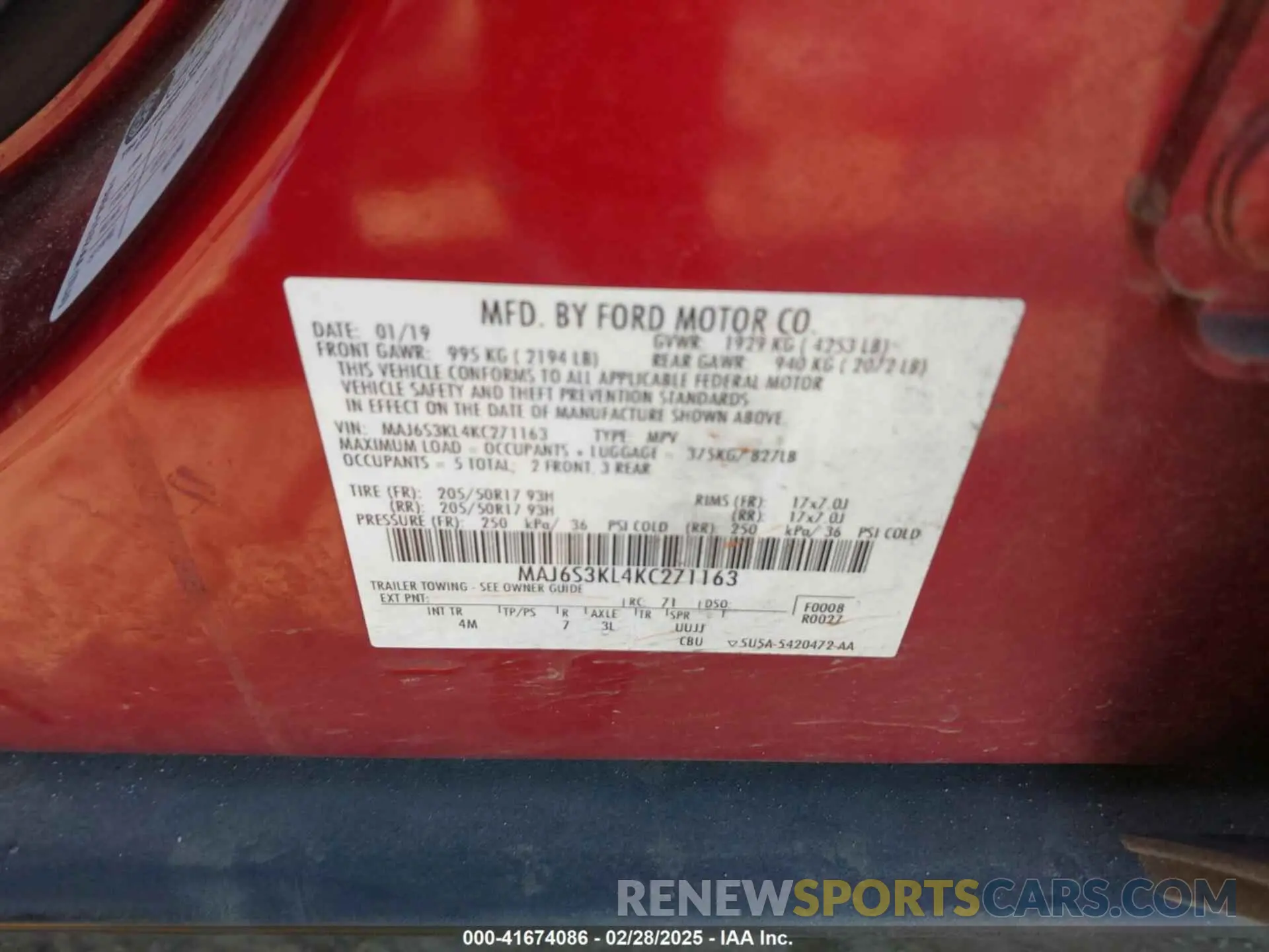 9 fotografías del automóvil dañado MAJ6S3KL4KC271163 FORD ECOSPORT 2019