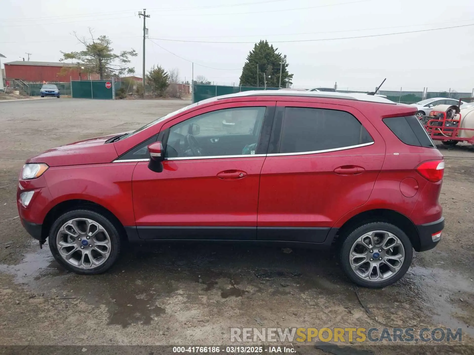 14 fotografías del automóvil dañado MAJ6S3KL5KC252573 FORD ECOSPORT 2019