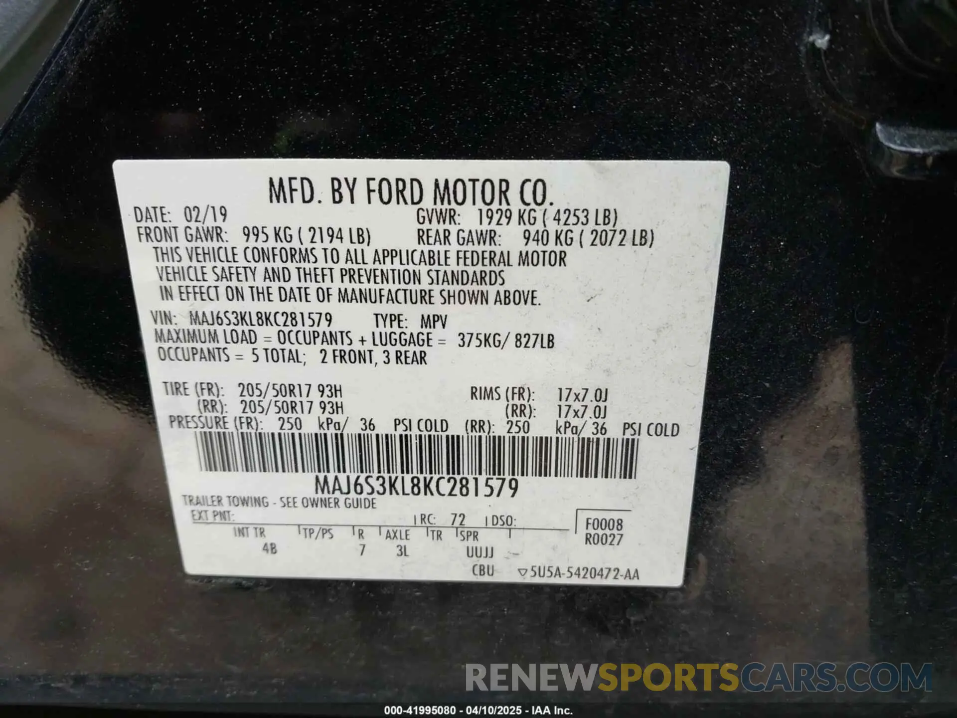 9 fotografías del automóvil dañado MAJ6S3KL8KC281579 FORD ECOSPORT 2019