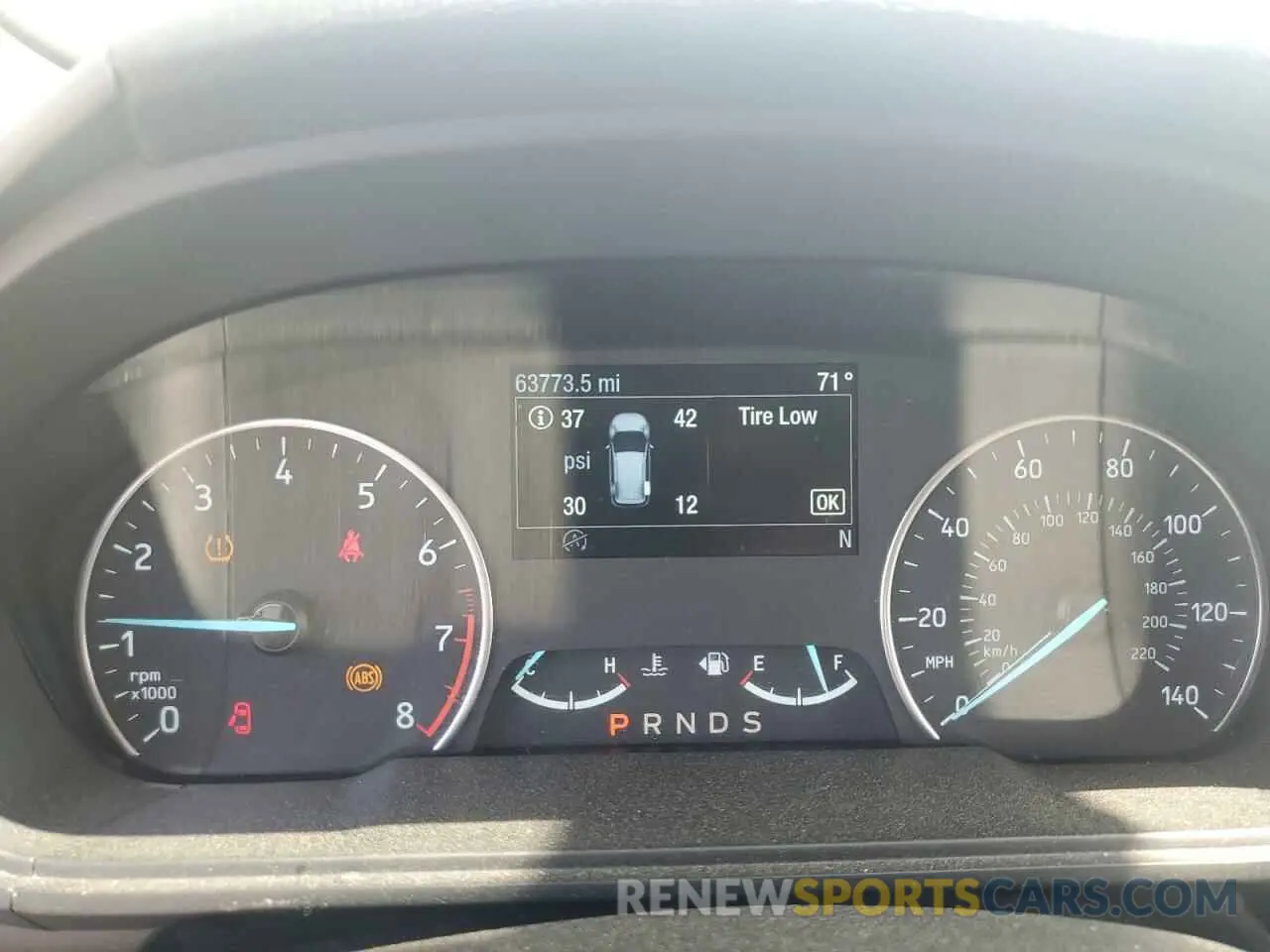 9 fotografías del automóvil dañado MAJ6S3KLXKC296665 FORD ECOSPORT 2019