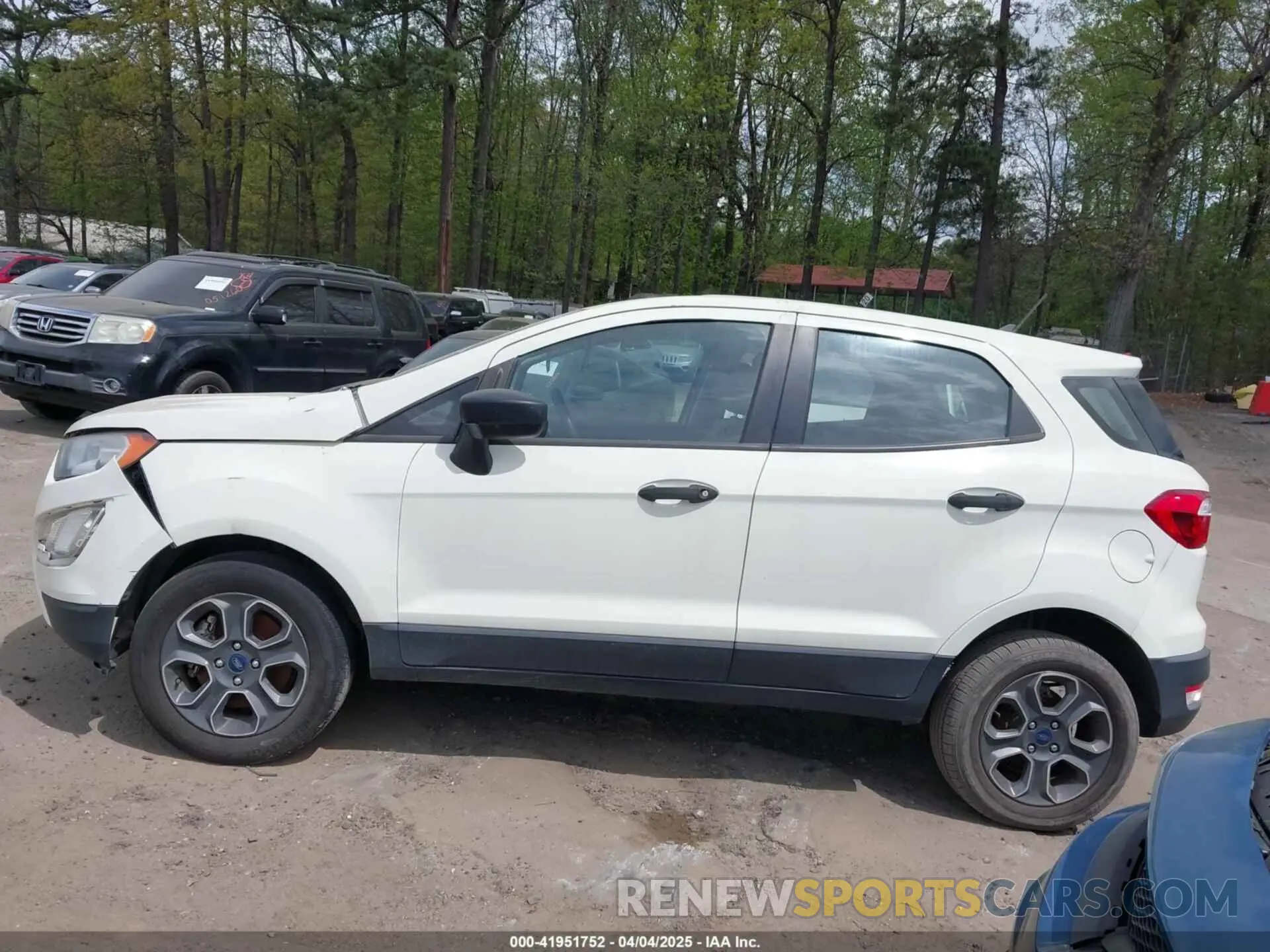 14 fotografías del automóvil dañado MAJ3S2FE0LC366183 FORD ECOSPORT 2020